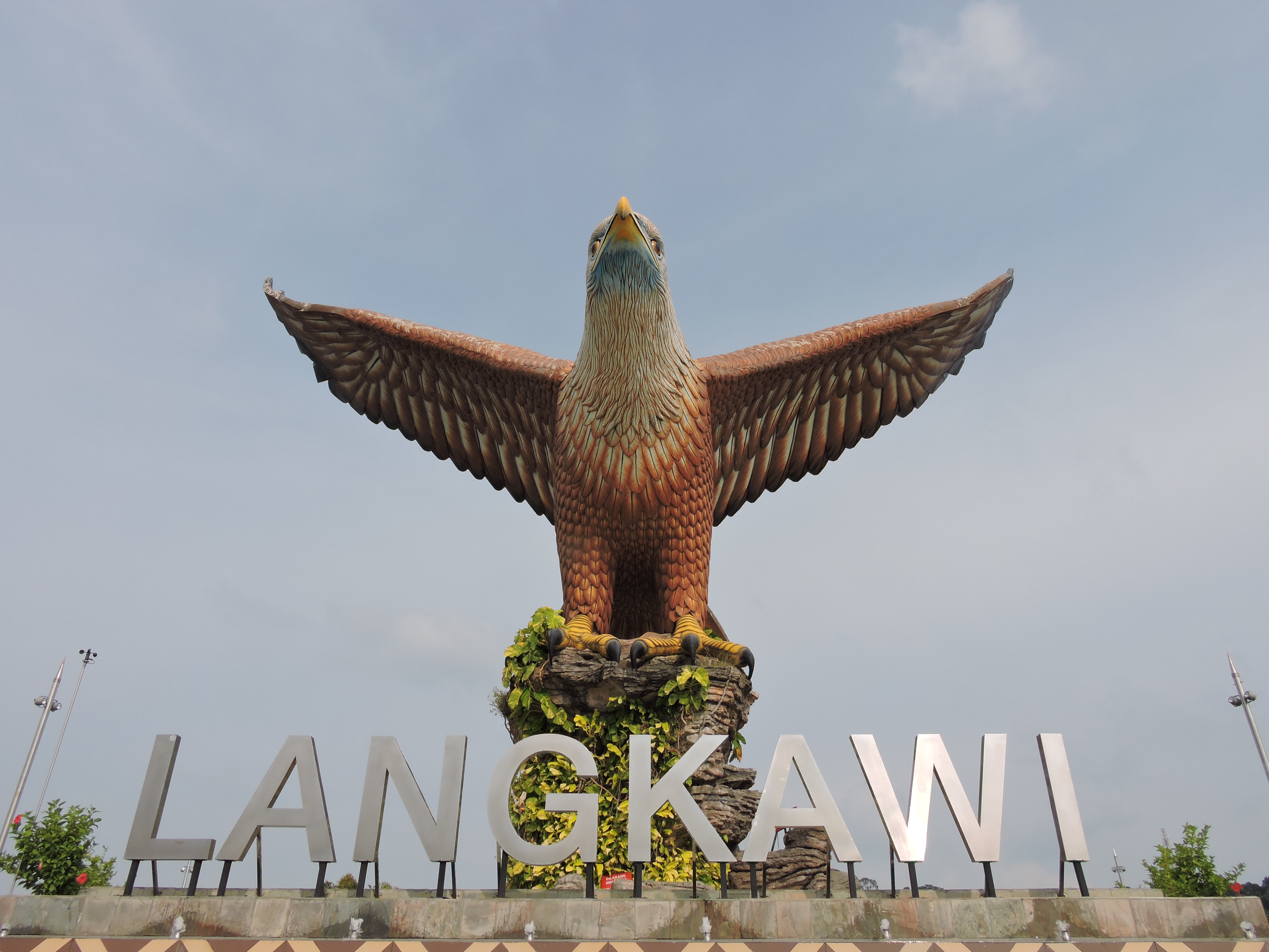 Bella Vista Waterfront Resort & Spa