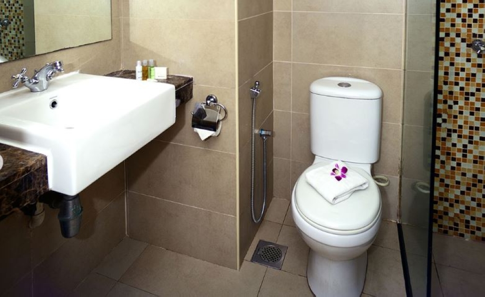 Bella Vista Waterfront Resort & Spa