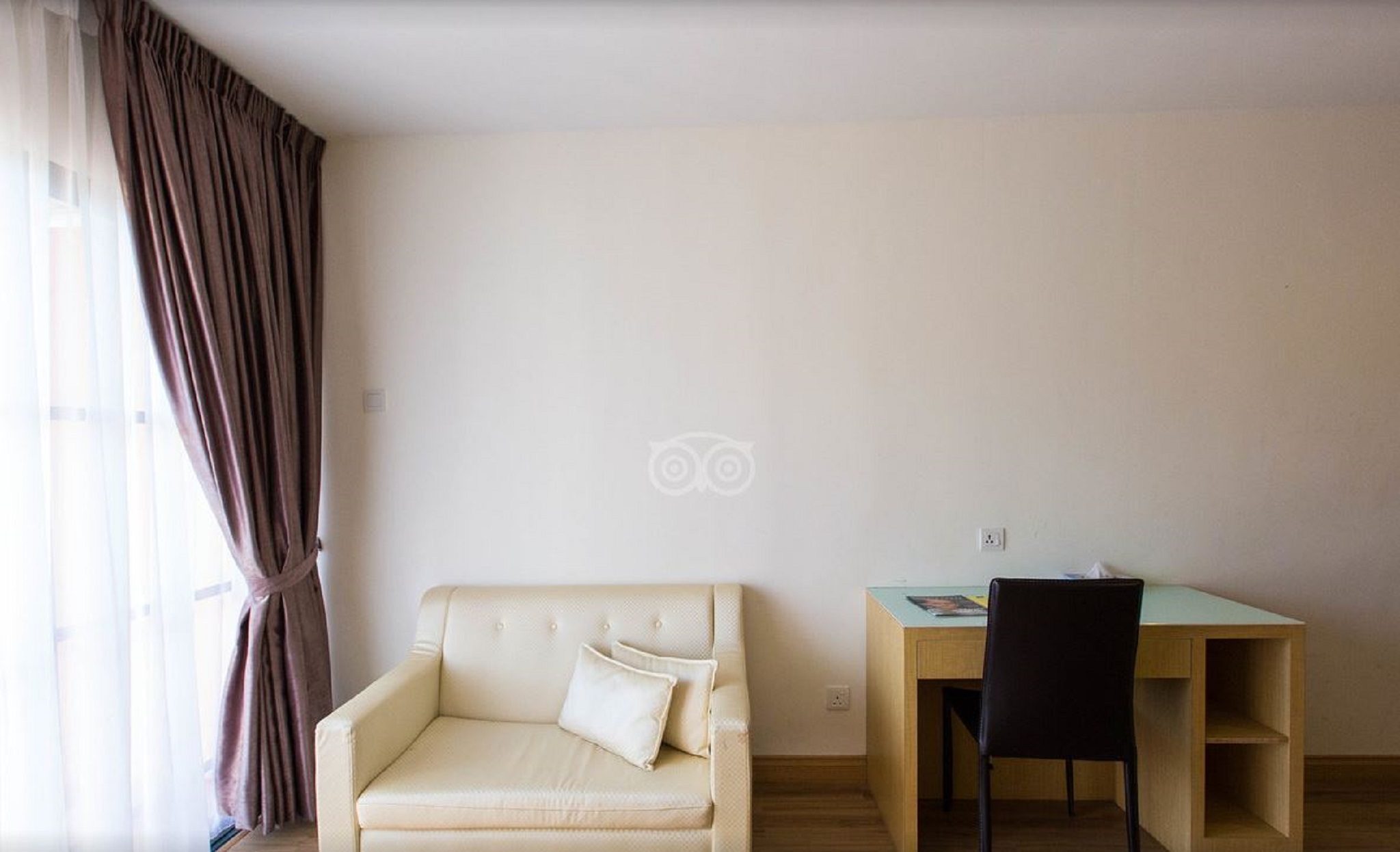 Bella Vista Waterfront Resort & Spa