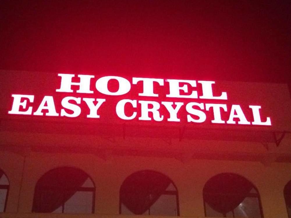 Hotel Easy Crystal