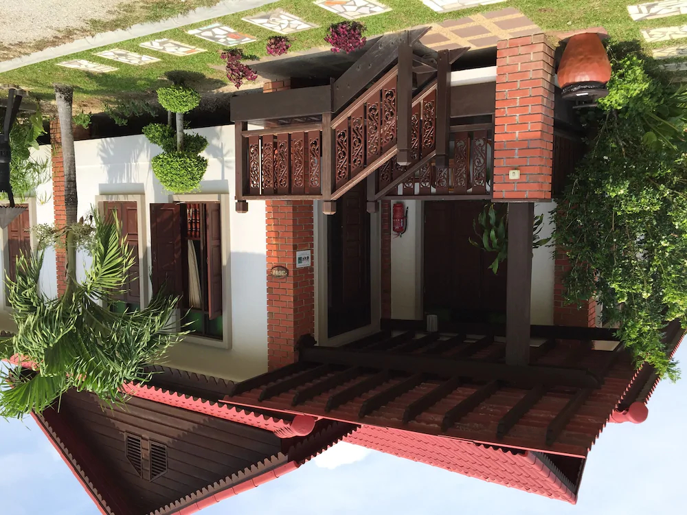 Jasmine Villa Tropical Garden