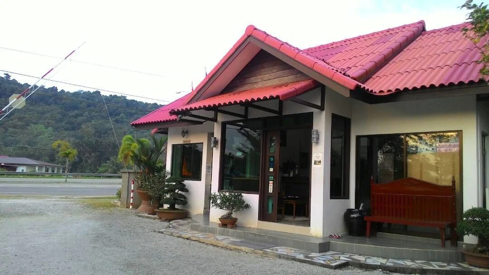 Jasmine Villa Tropical Garden