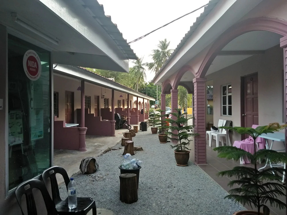 Kampung Guesthouse Hostel