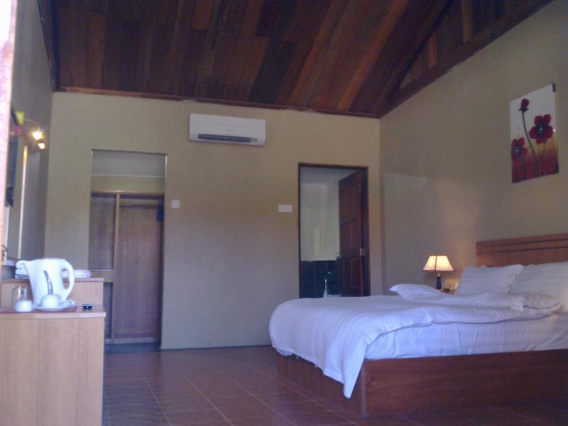 Landcons Hotel