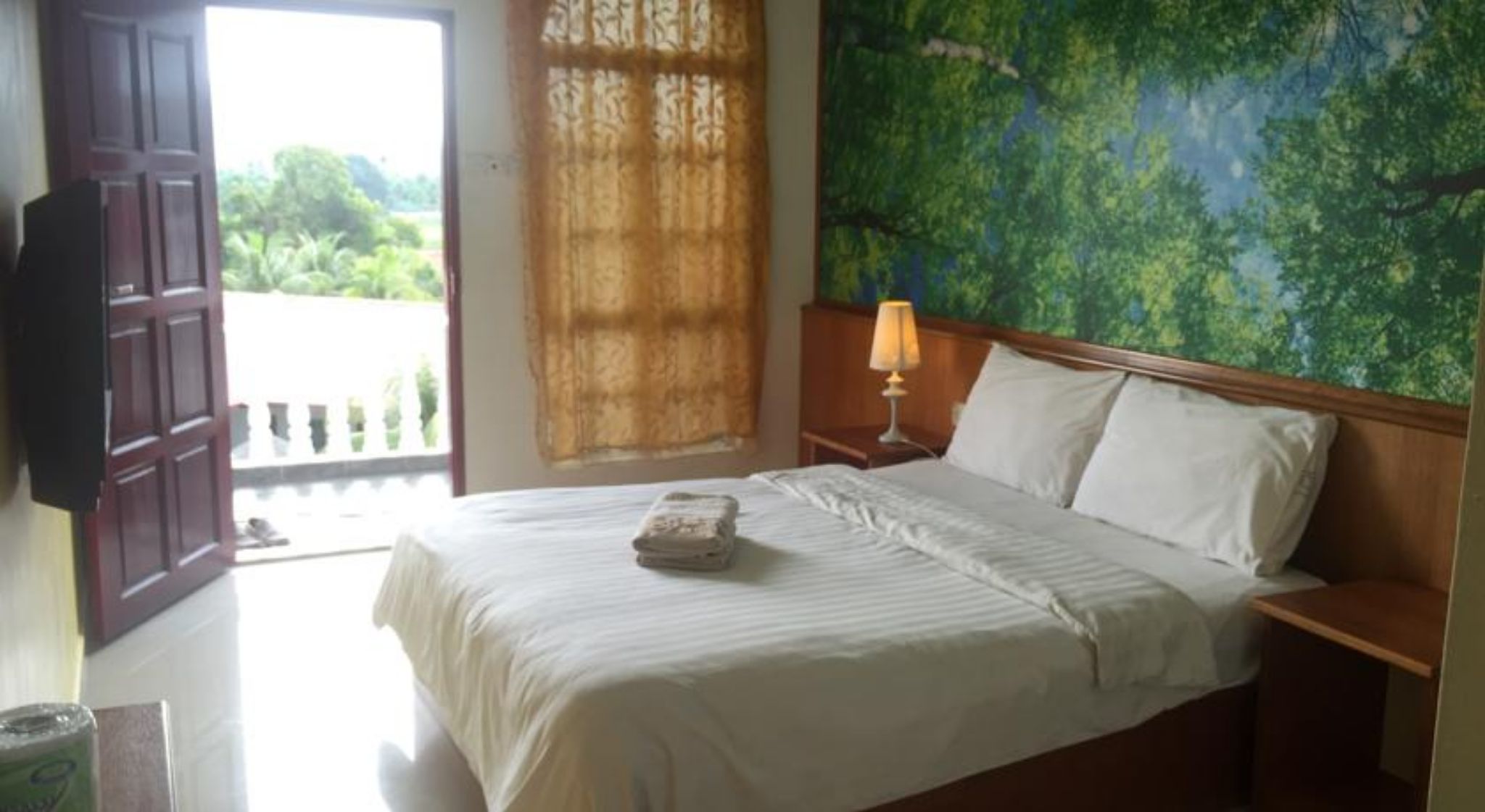 Landcons Resort