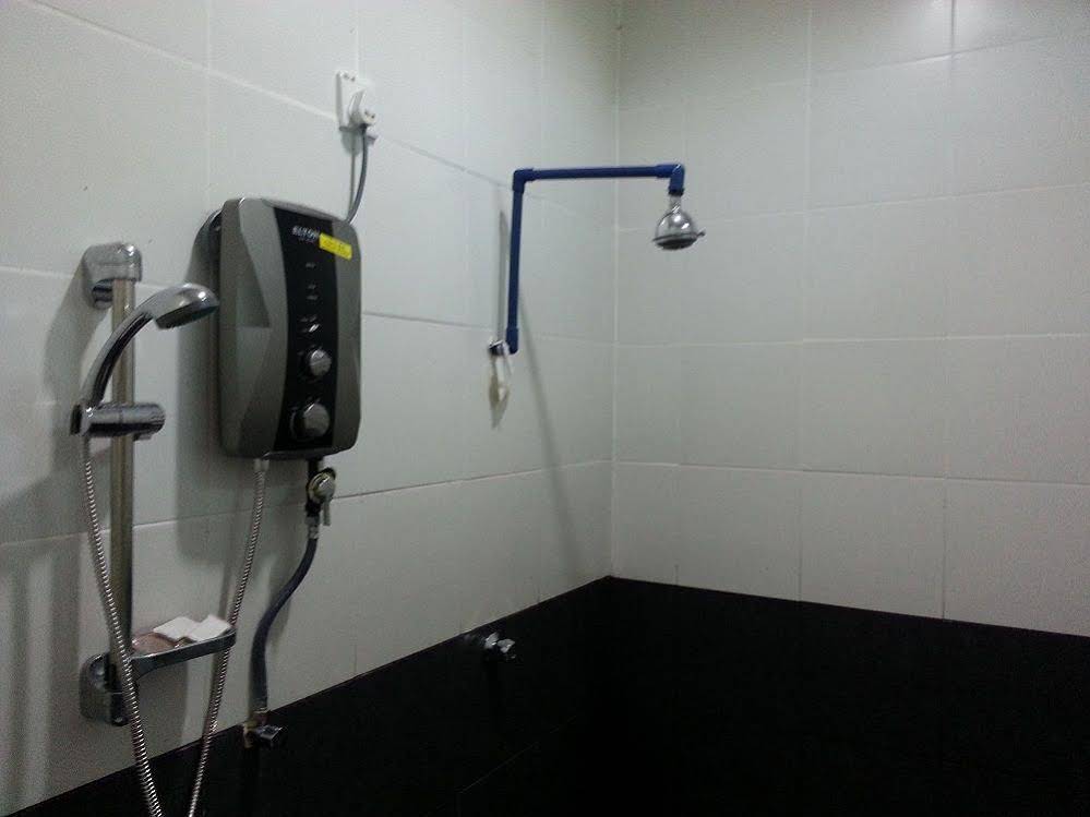 Pantai Tengah Beach Inn