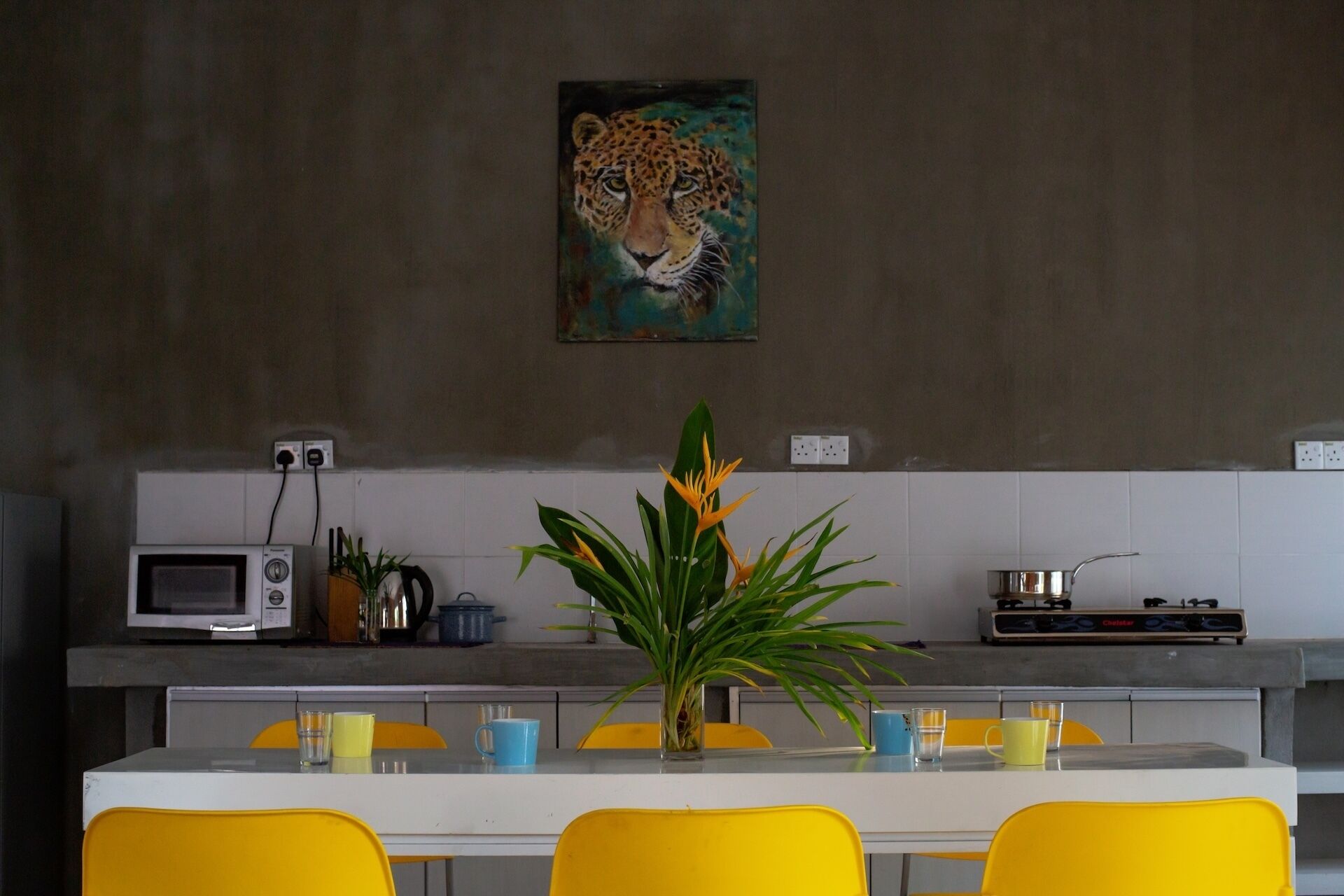 Rouhi Retreats By Doulos