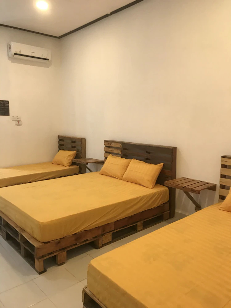 Ru-Jia Hotel