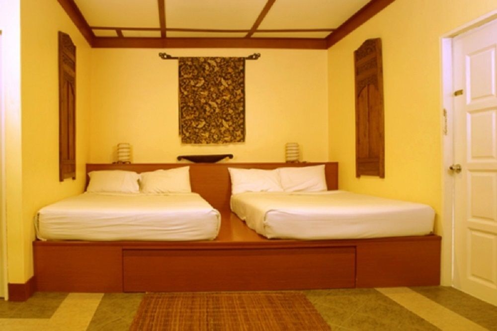 Sunset Beach Resort