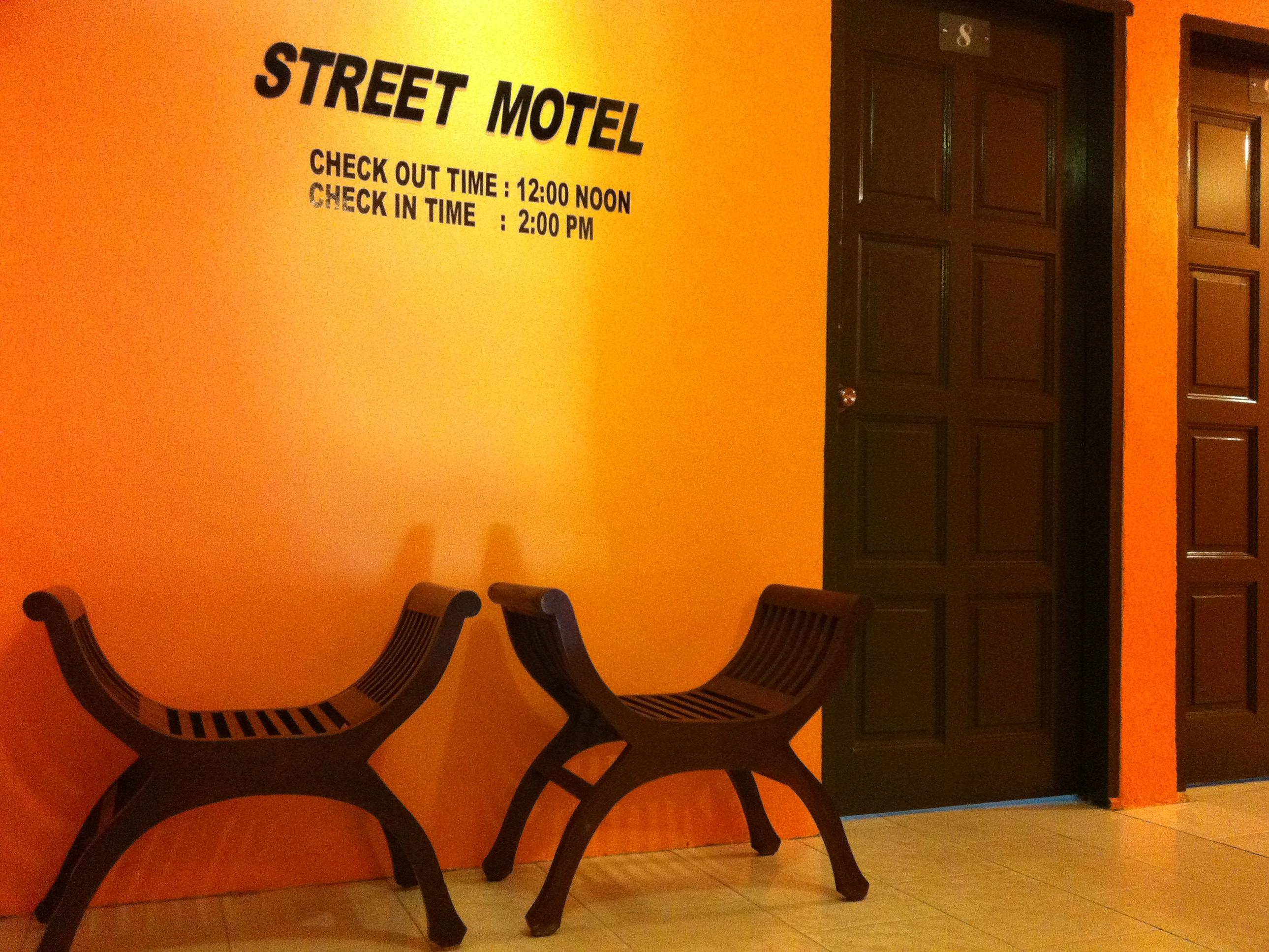 Ten Street Motel