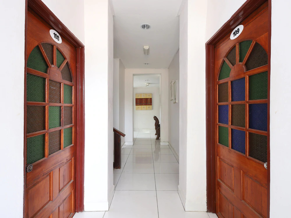 Vasa Cottage 2 by OYO Rooms