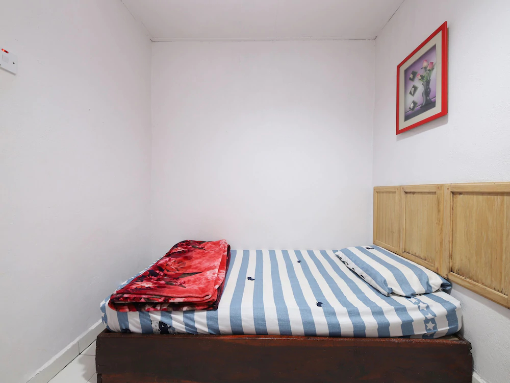 Vasa Cottage 2 by OYO Rooms