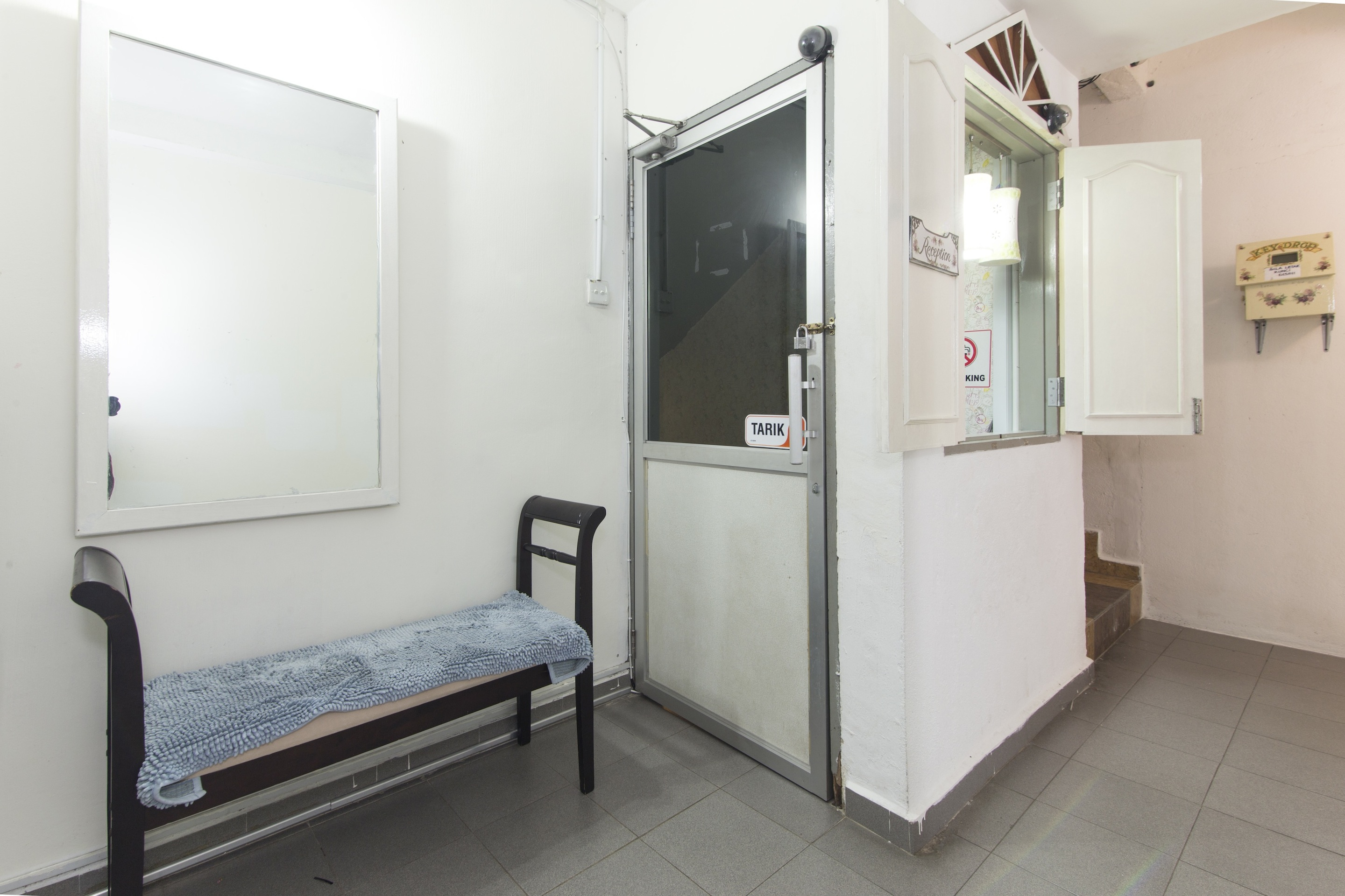 ZEN Rooms Bromedy Motel