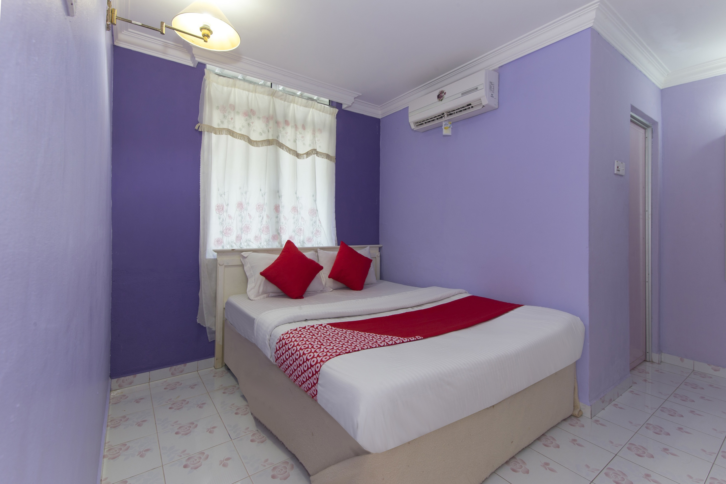 ZEN Rooms Bromedy Motel