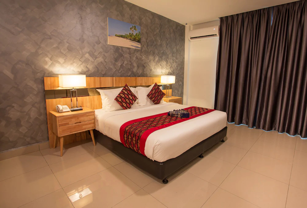 Hotel Adya Express Chenang