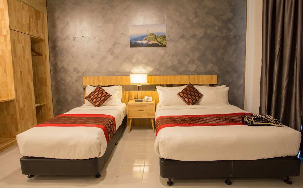 Hotel Adya Express Chenang