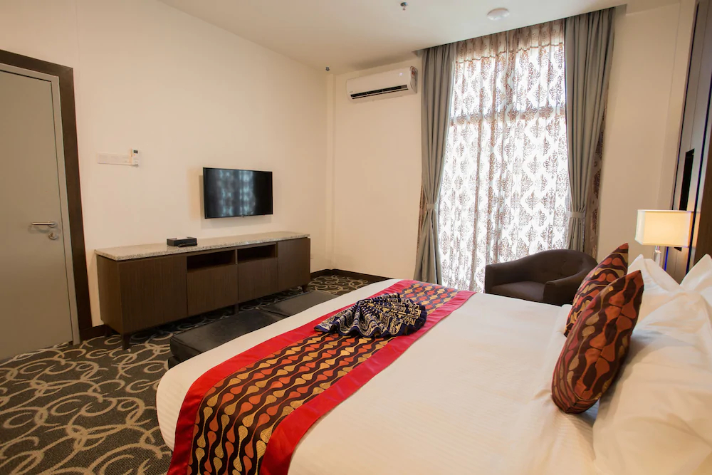 Hotel Adya Express Chenang