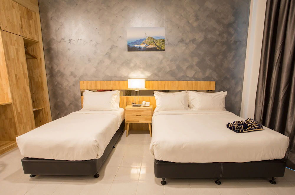 Hotel Adya Express Chenang