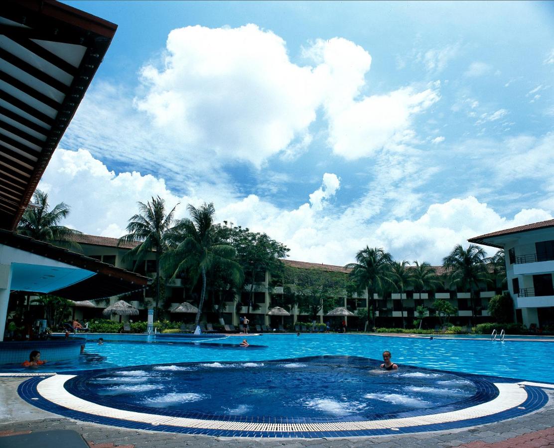 Holiday Villa Resort & Beachclub Langkawi