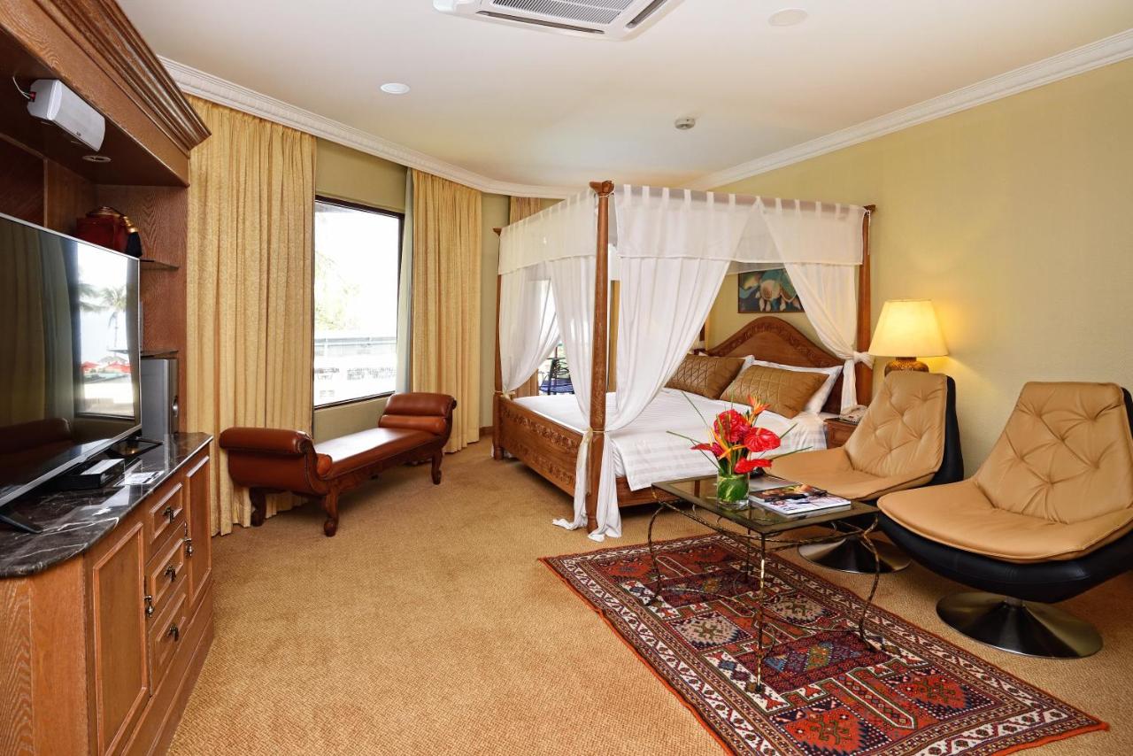 Holiday Villa Resort & Beachclub Langkawi