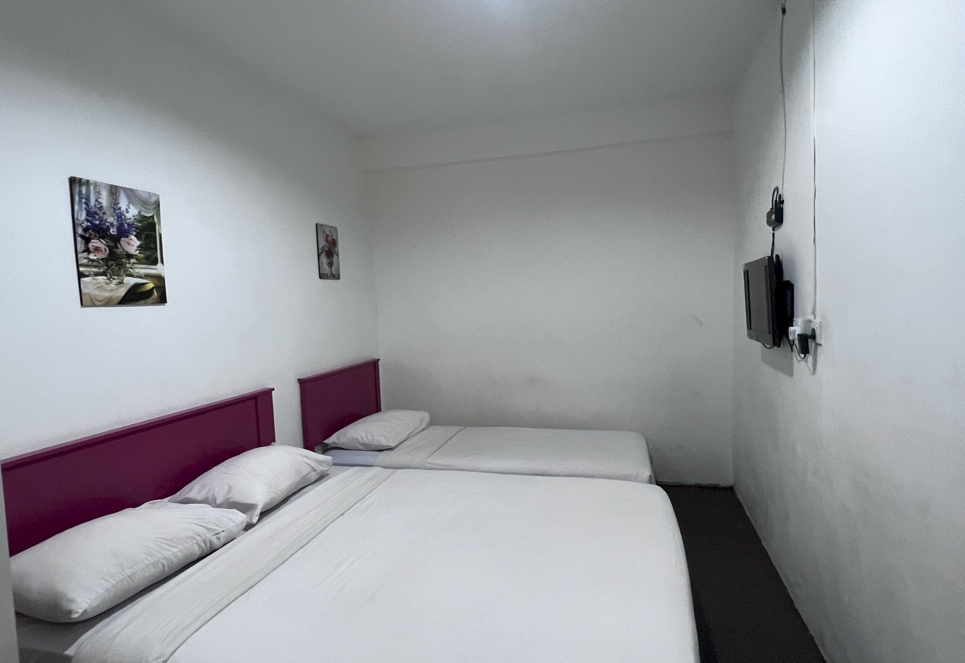 Dg Hotel By OYO