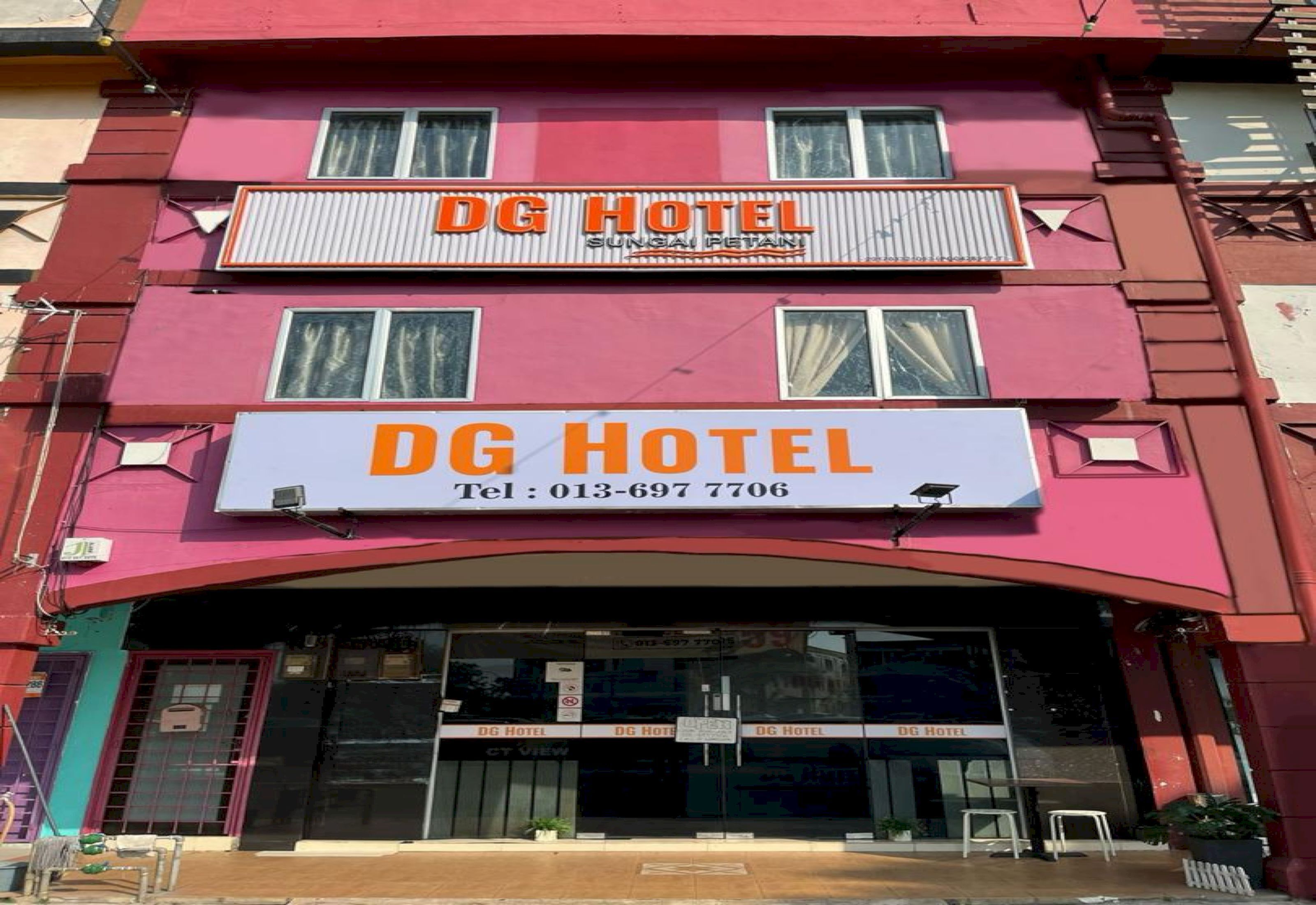 Dg Hotel By OYO