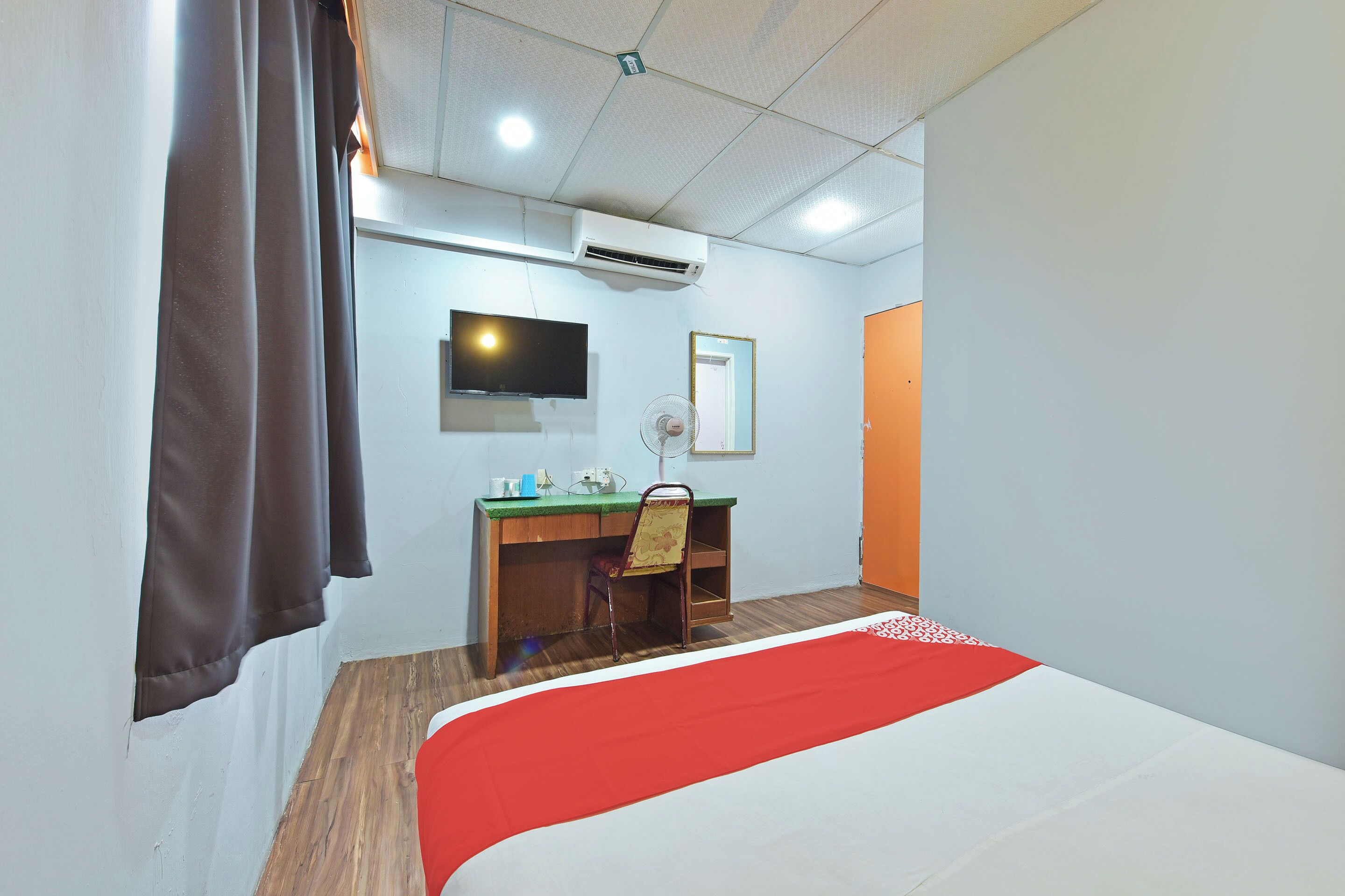 Hotel Akasia by OYO