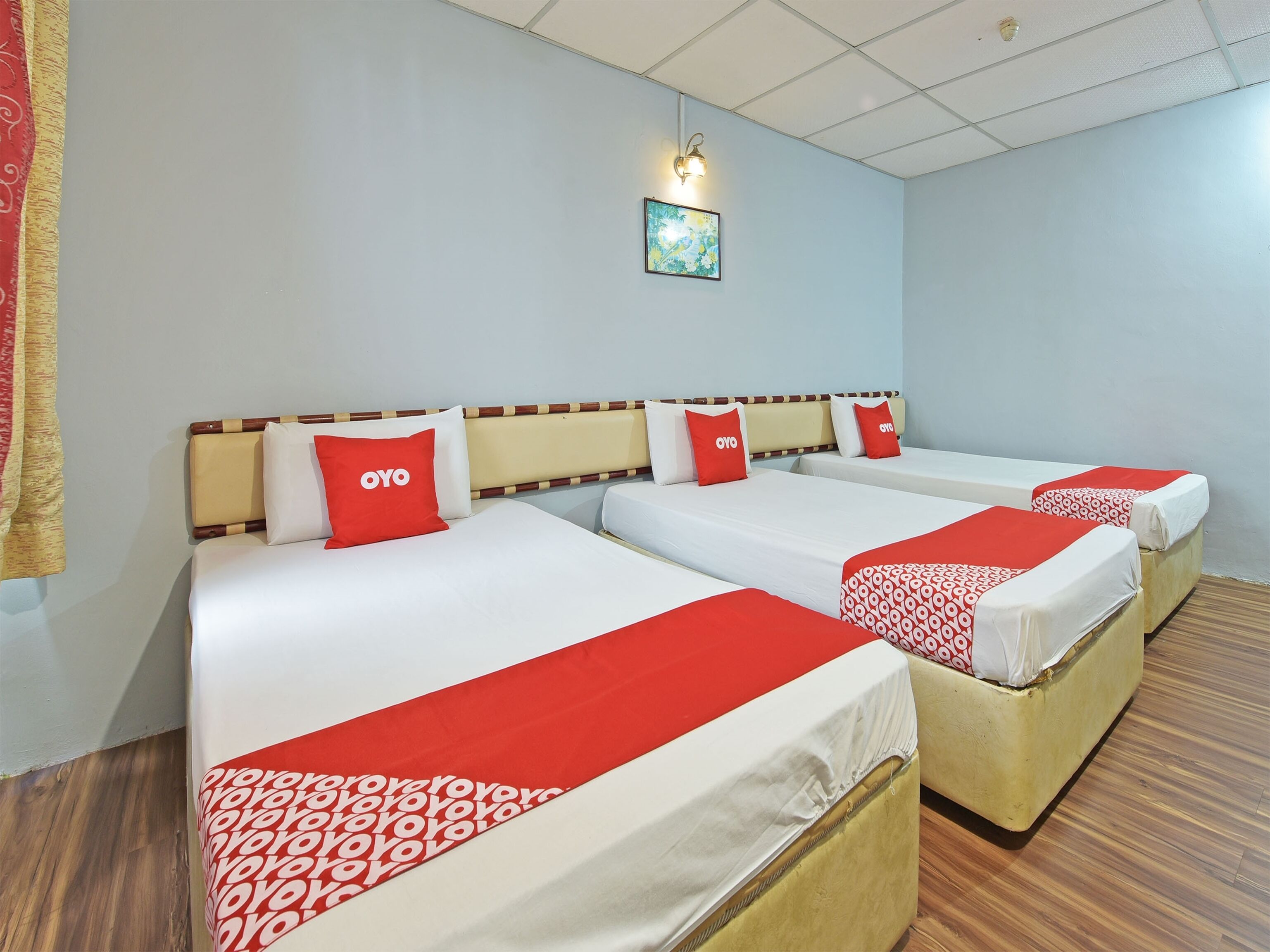 Hotel Akasia by OYO