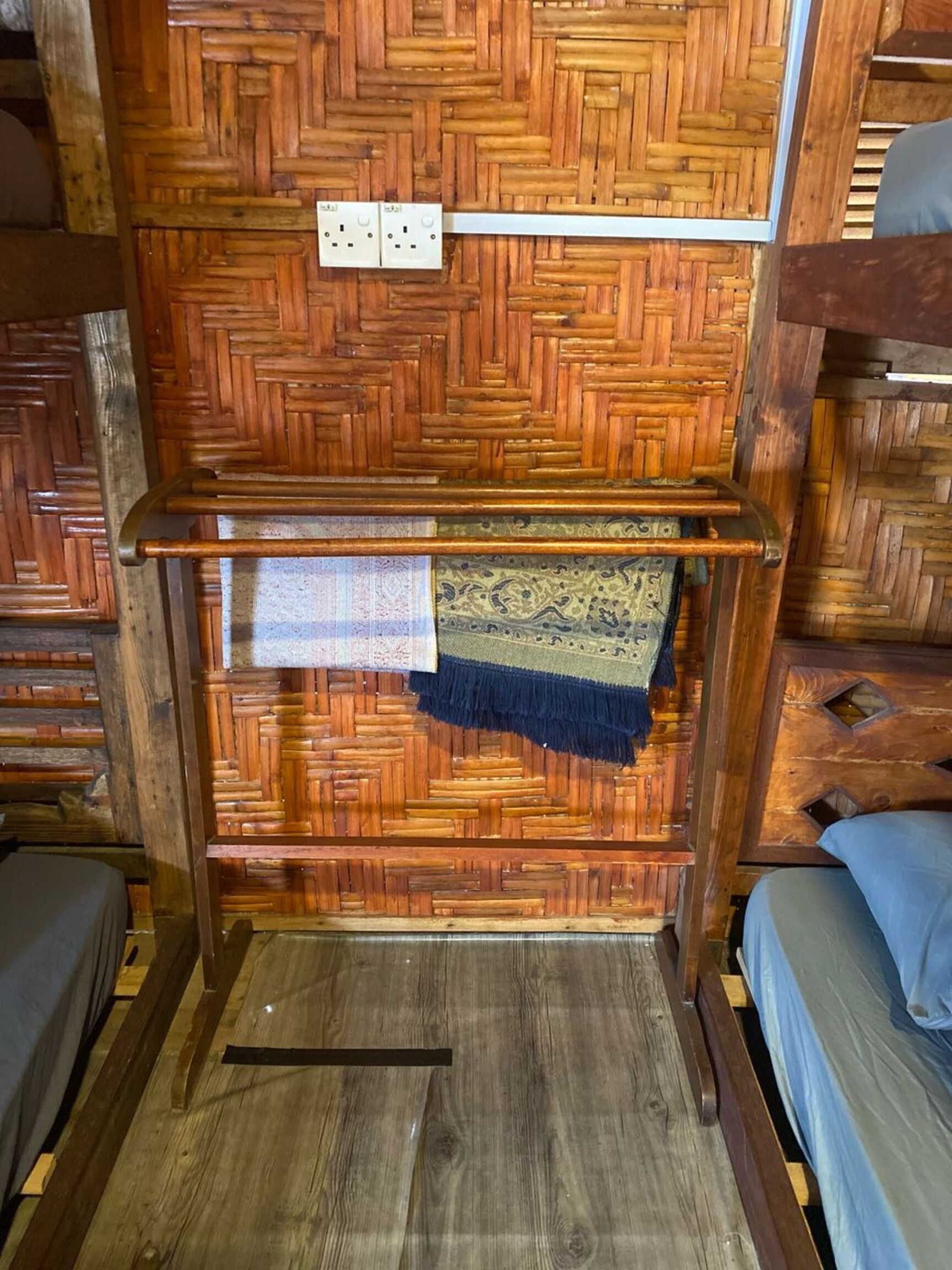 Spot On 91156 Bakau Hijau Riverlodge
