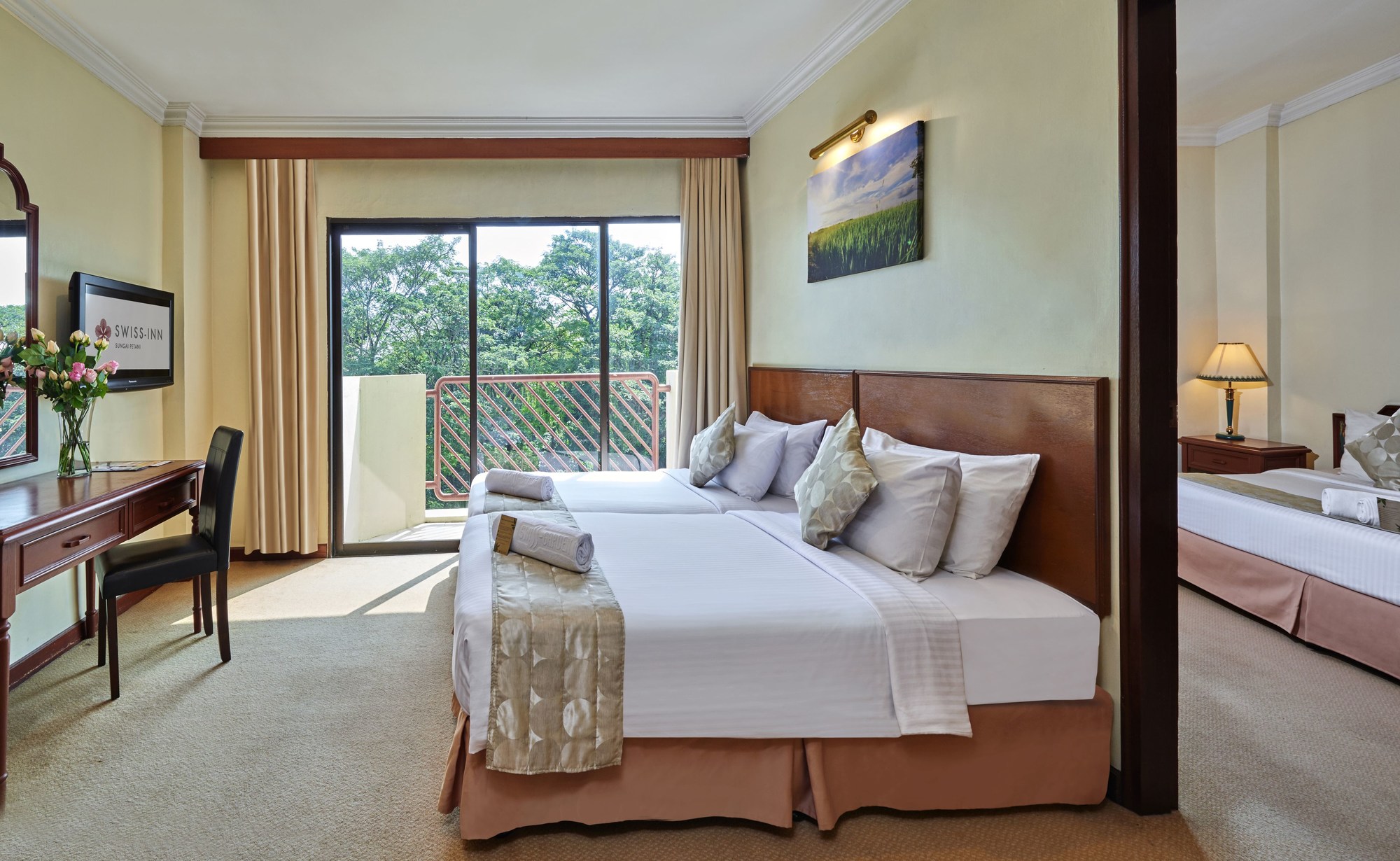 Swiss Avenue Hotel