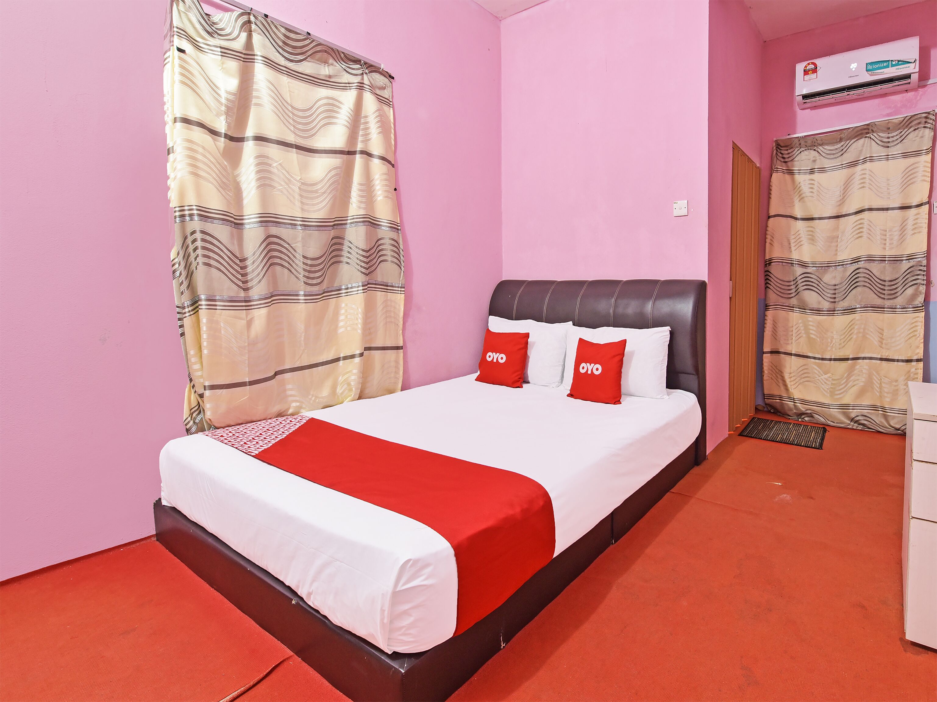 Capital O 90664 Rabi Hotel