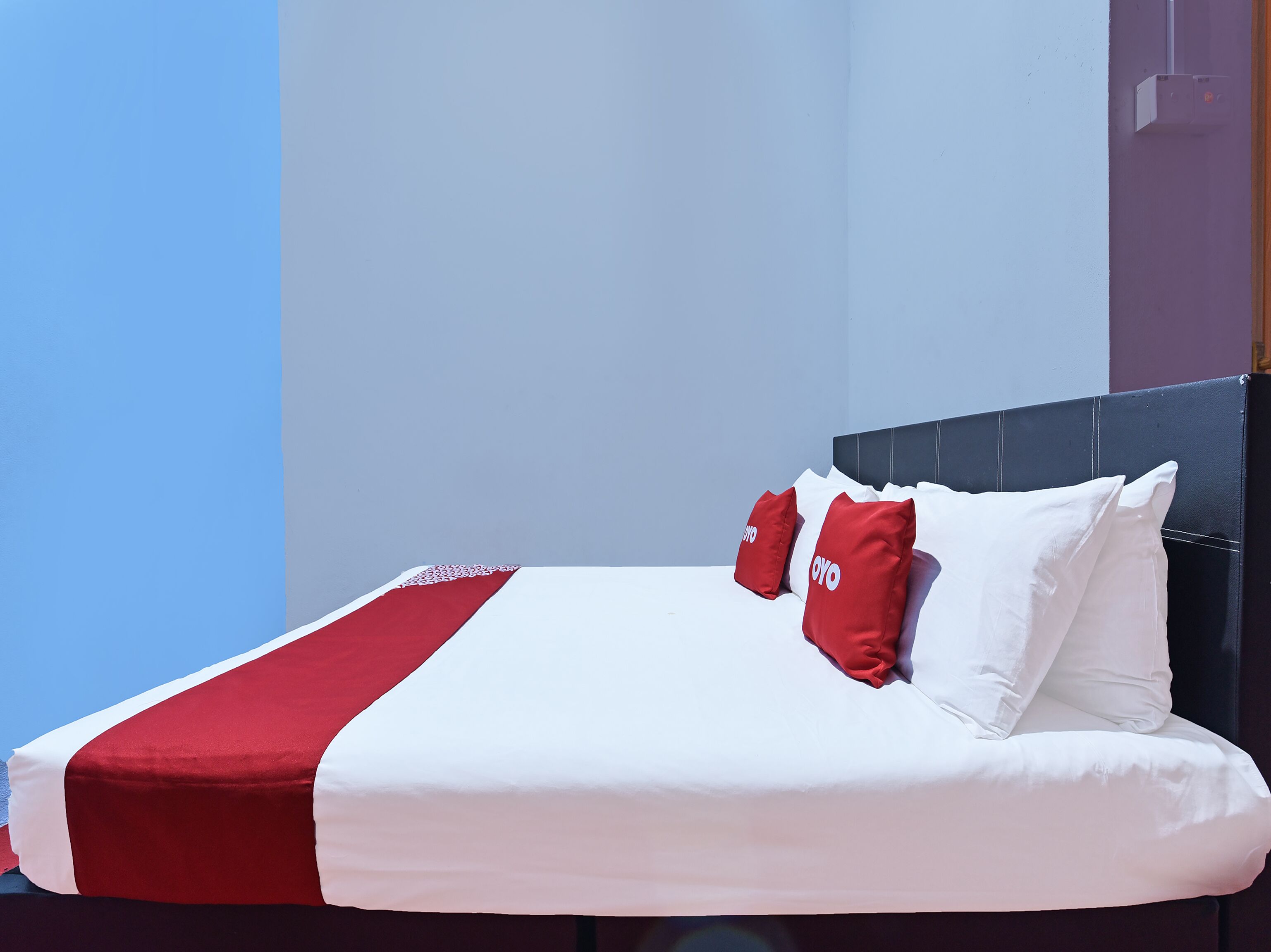 Capital O 90664 Rabi Hotel