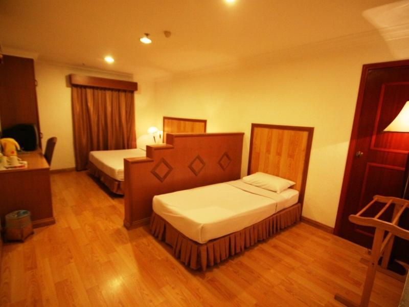 Crystal Lodge Hotel