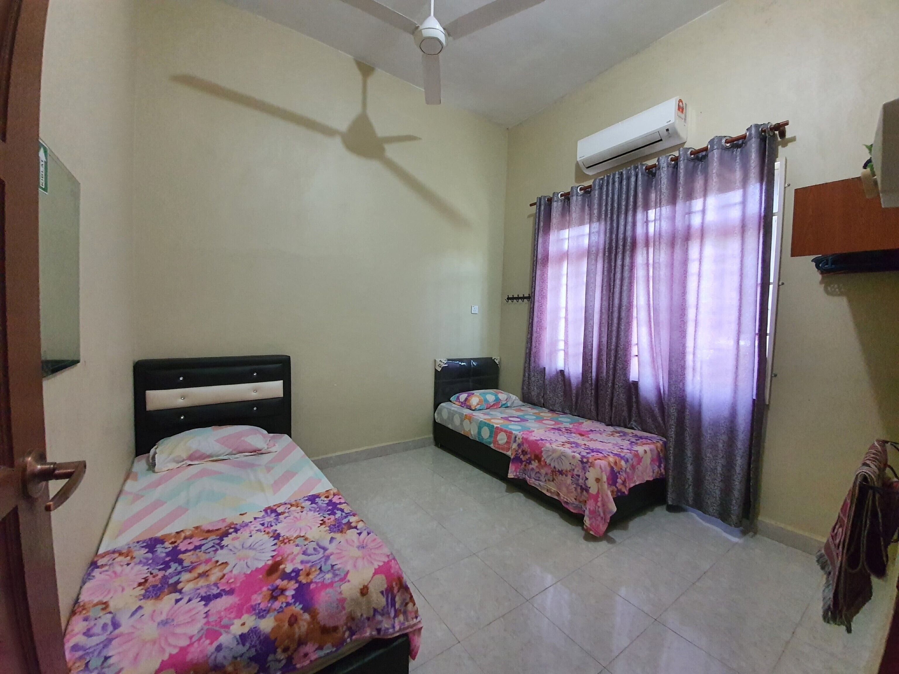 Darussalam Homestay by Oyo Rooms