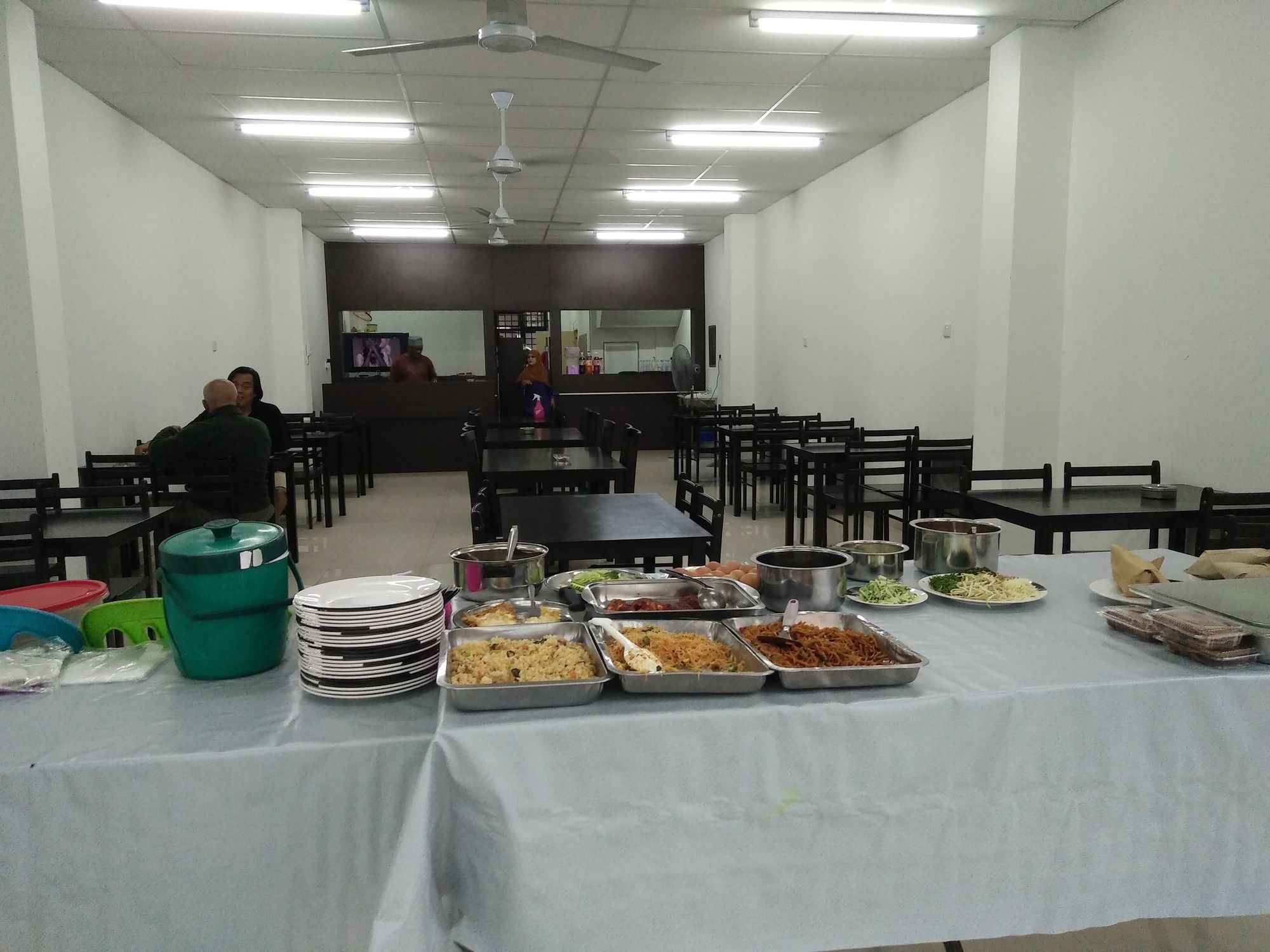 Diyana Budget Hotel