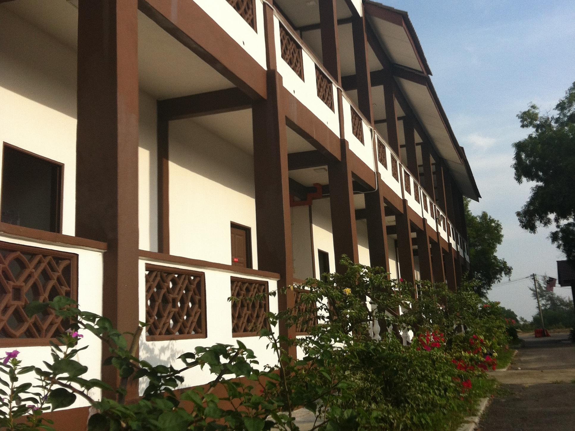 Home Beach Village Resort