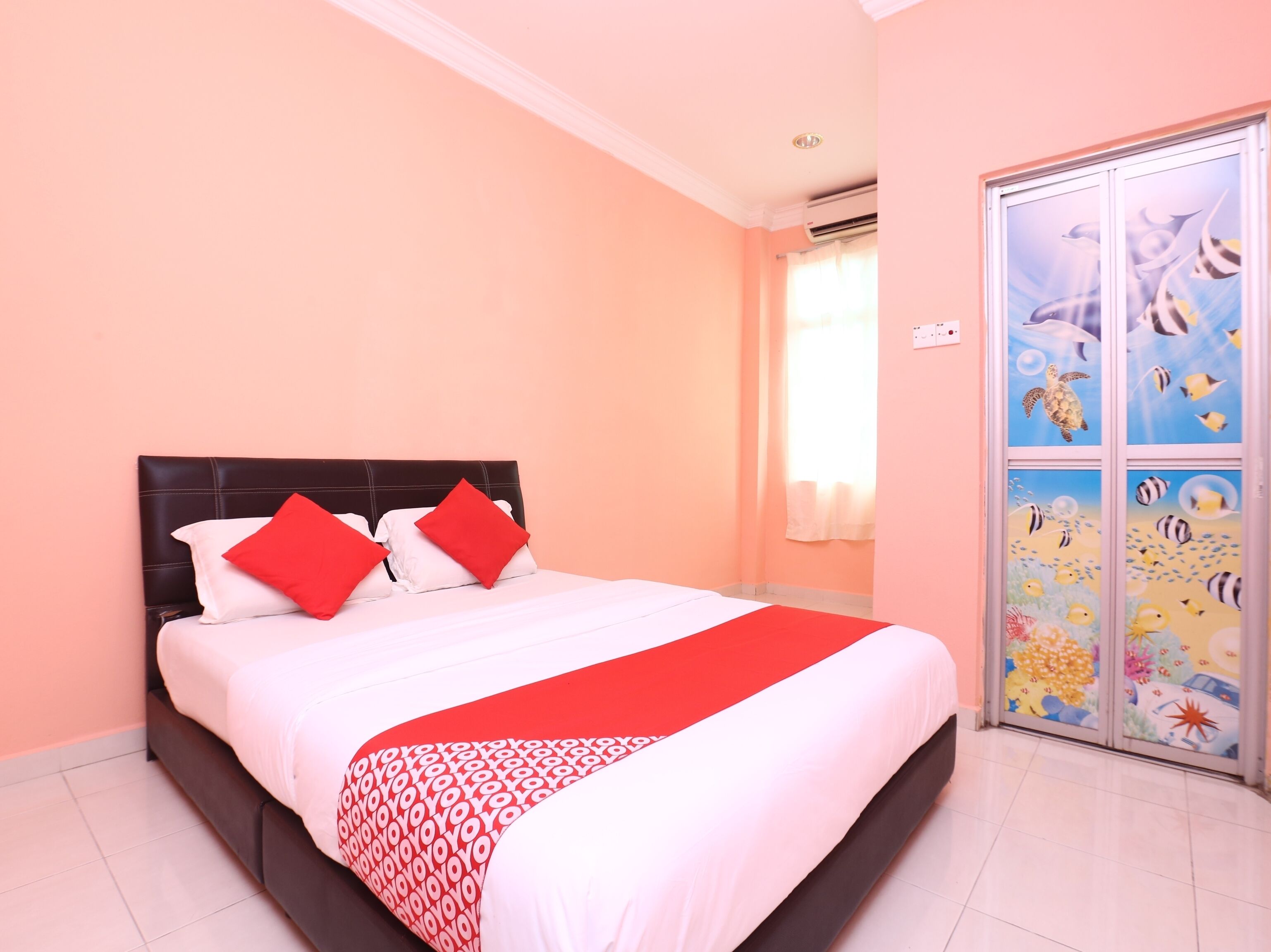 Sa Villa Holiday Inn by OYO Rooms