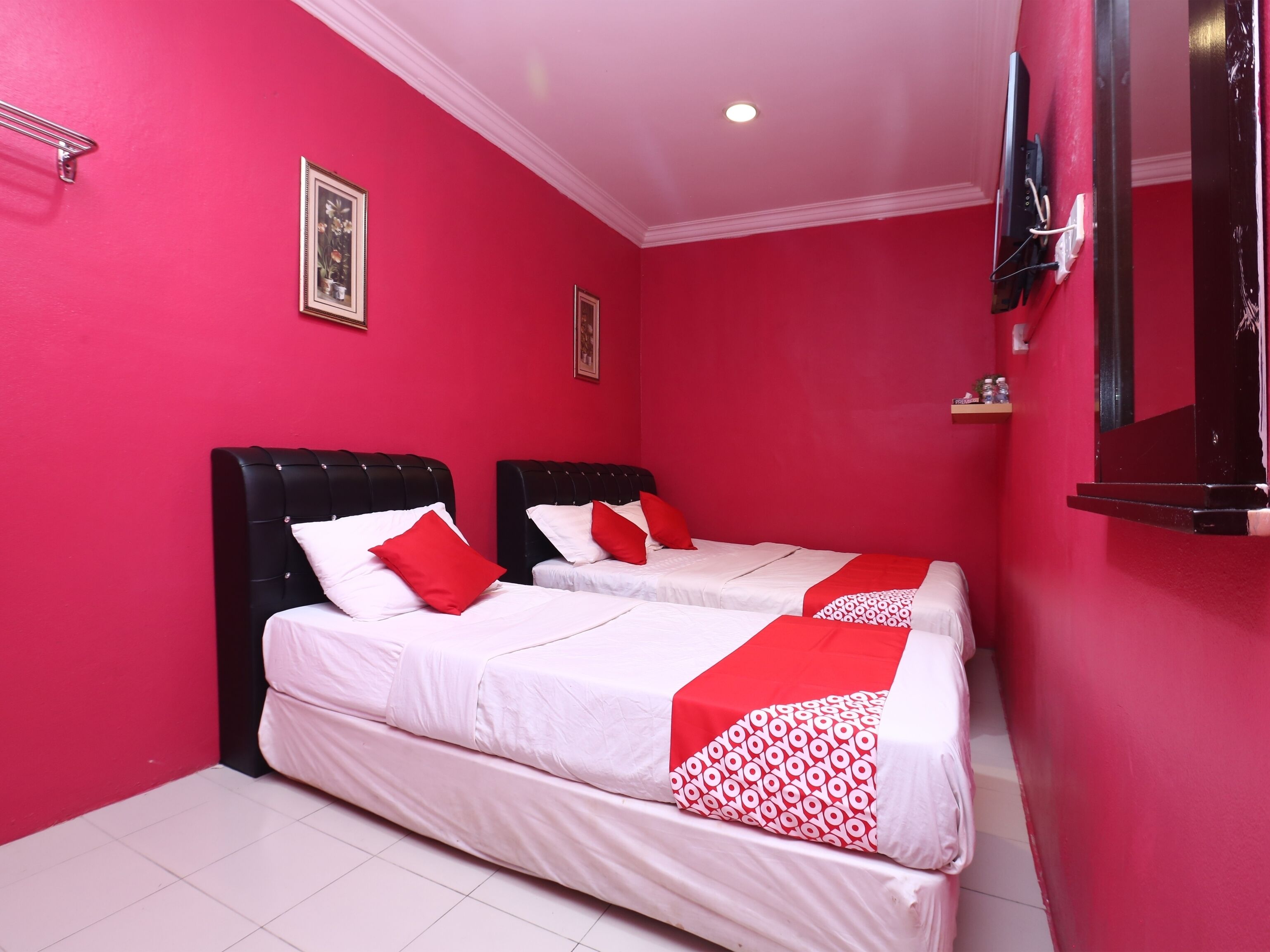 Sri Seroja Inn Budget Hotel by OYO Rooms