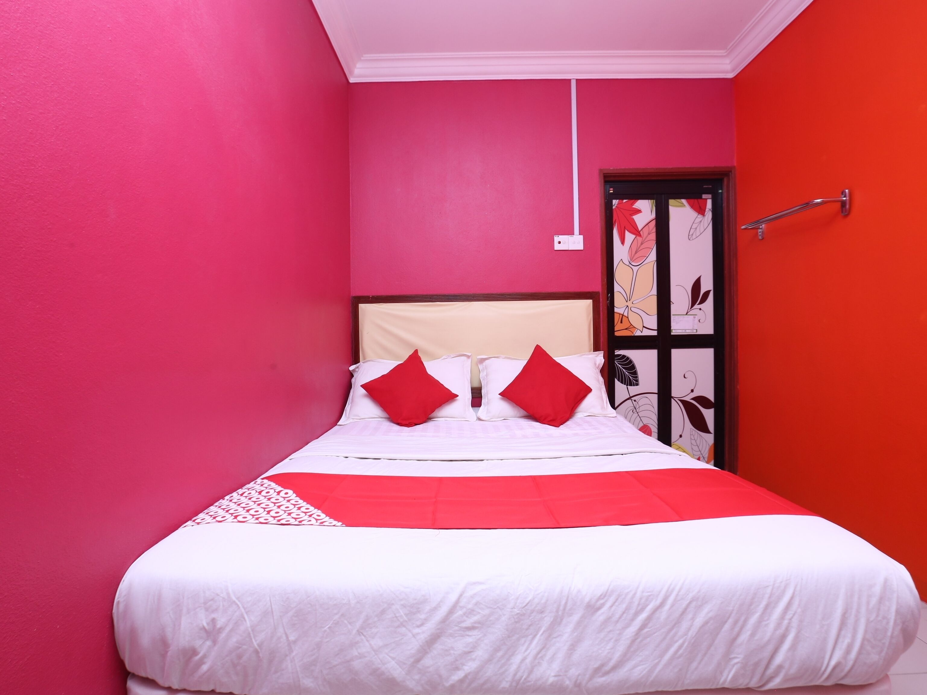 Sri Seroja Inn Budget Hotel by OYO Rooms