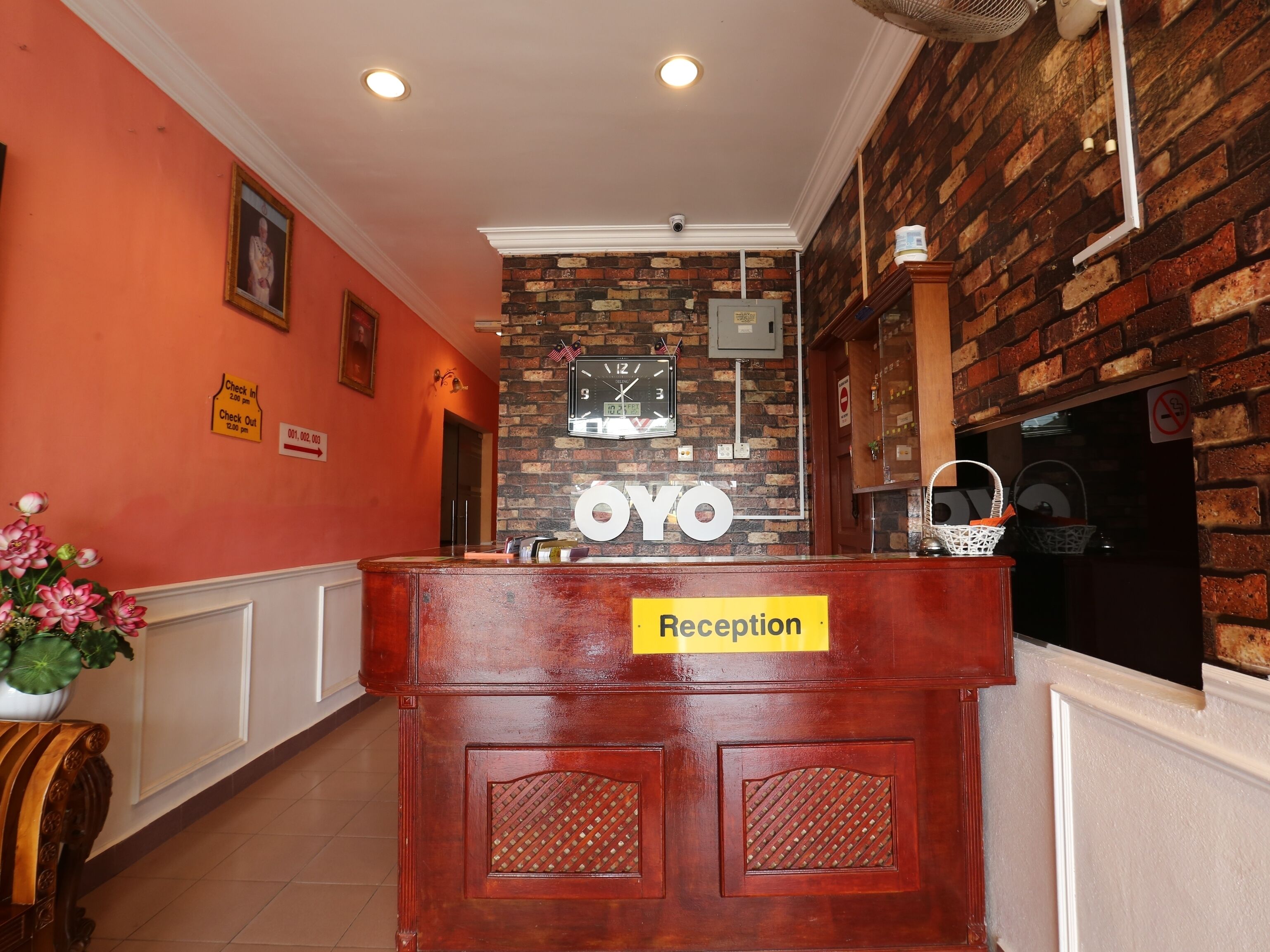 Sri Seroja Inn Budget Hotel by OYO Rooms