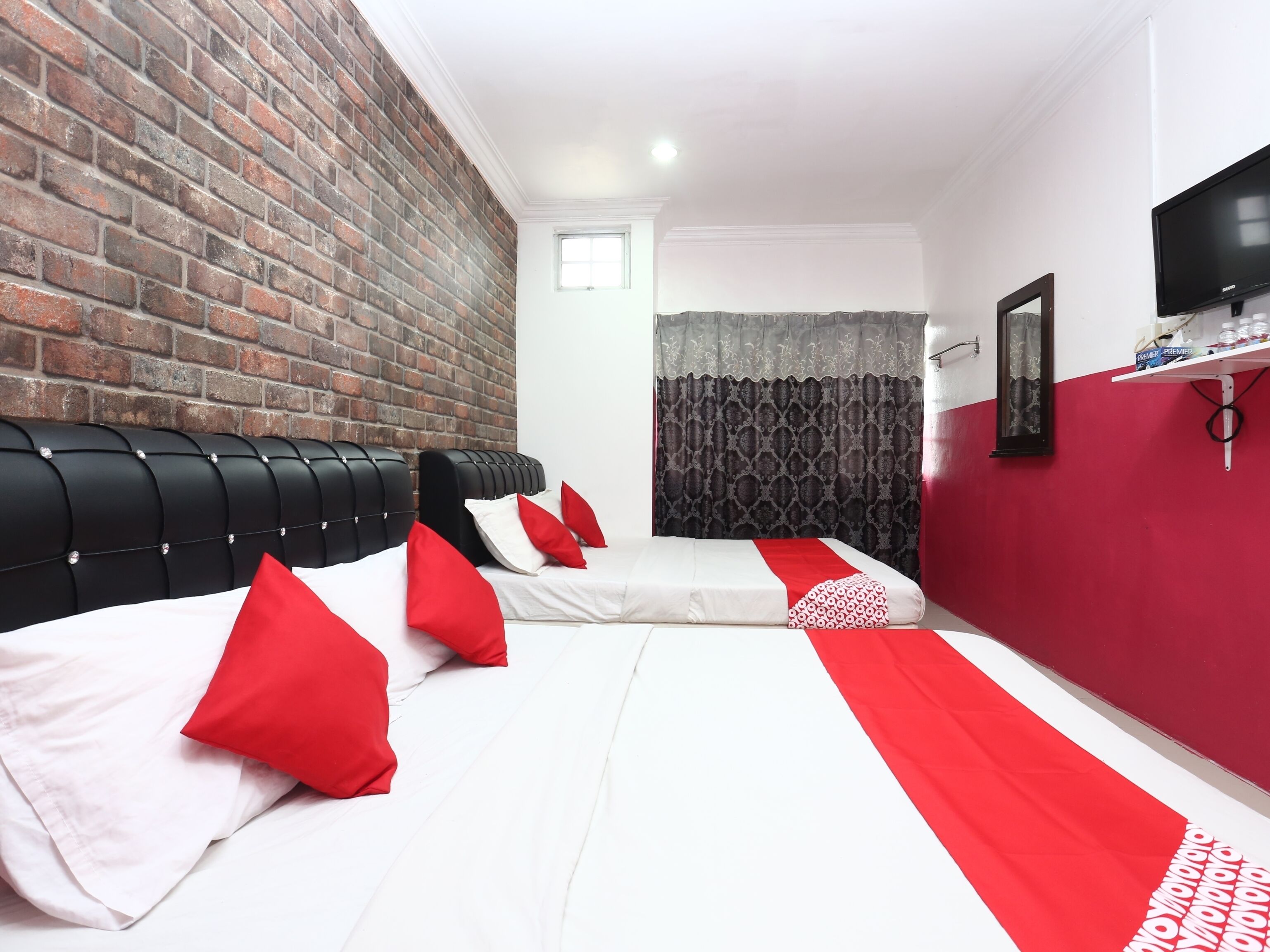 Sri Seroja Inn Budget Hotel by OYO Rooms