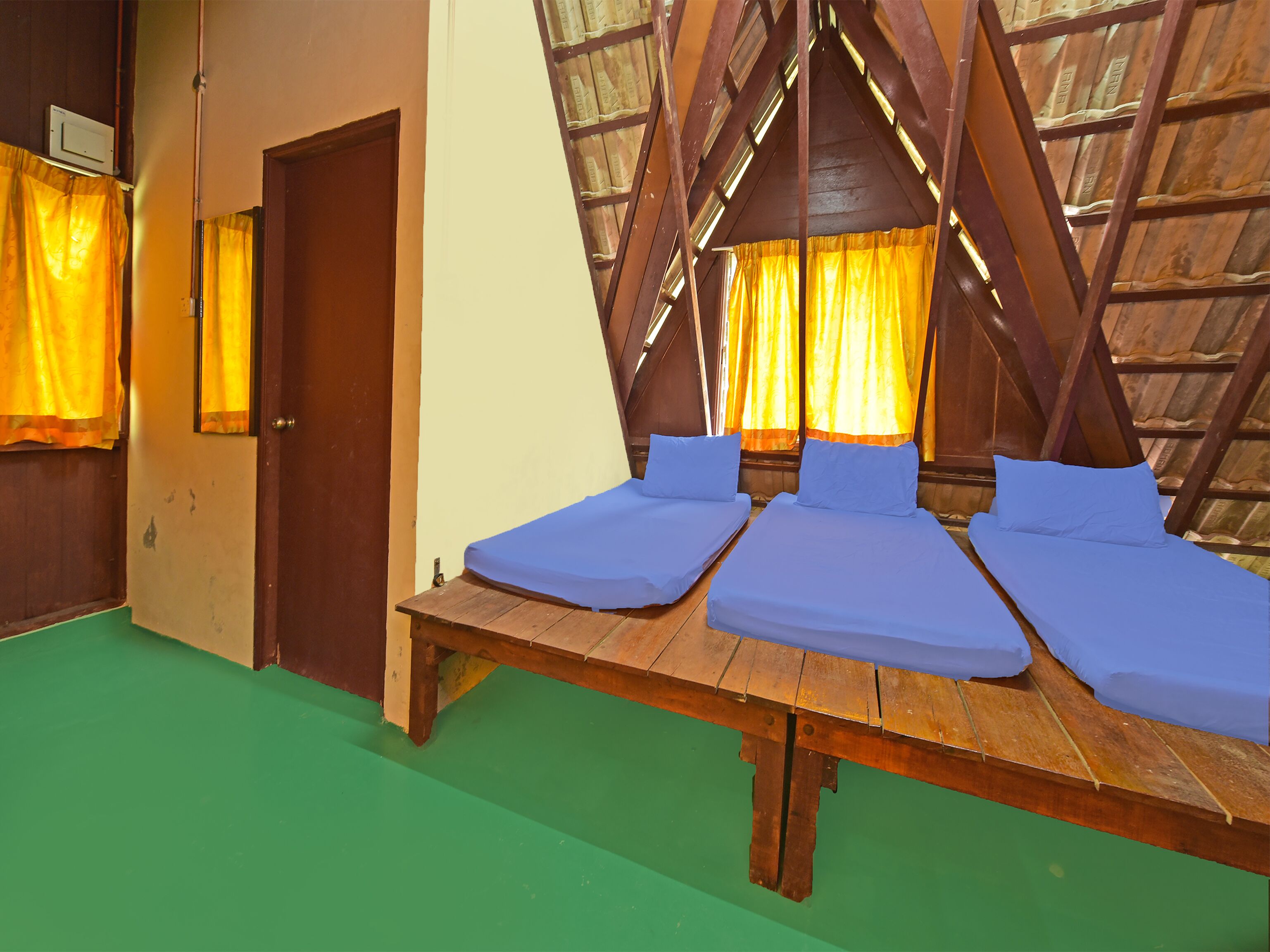 Spot On 90612 Batu Lebah Eco Park