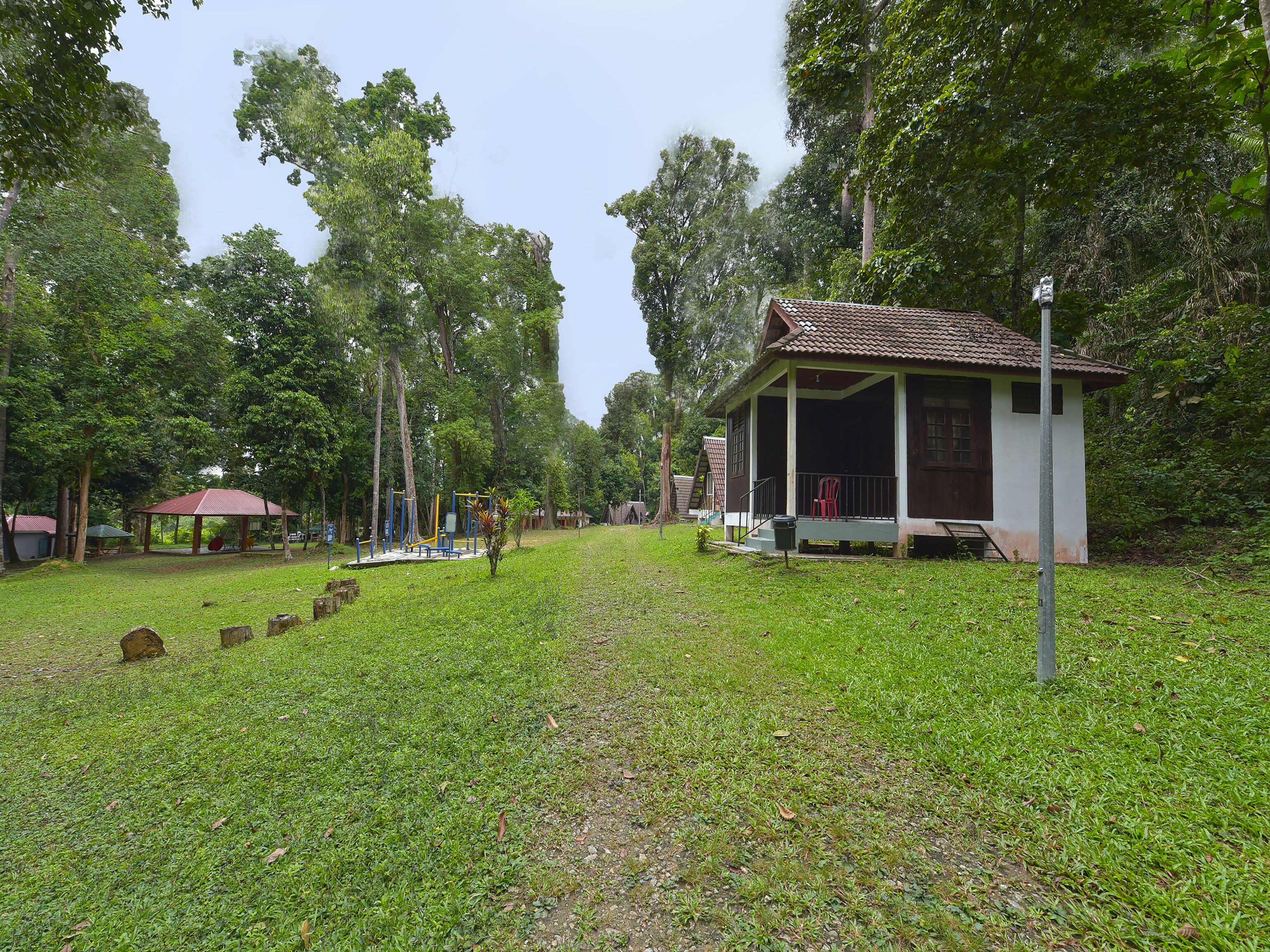 Spot On 90612 Batu Lebah Eco Park