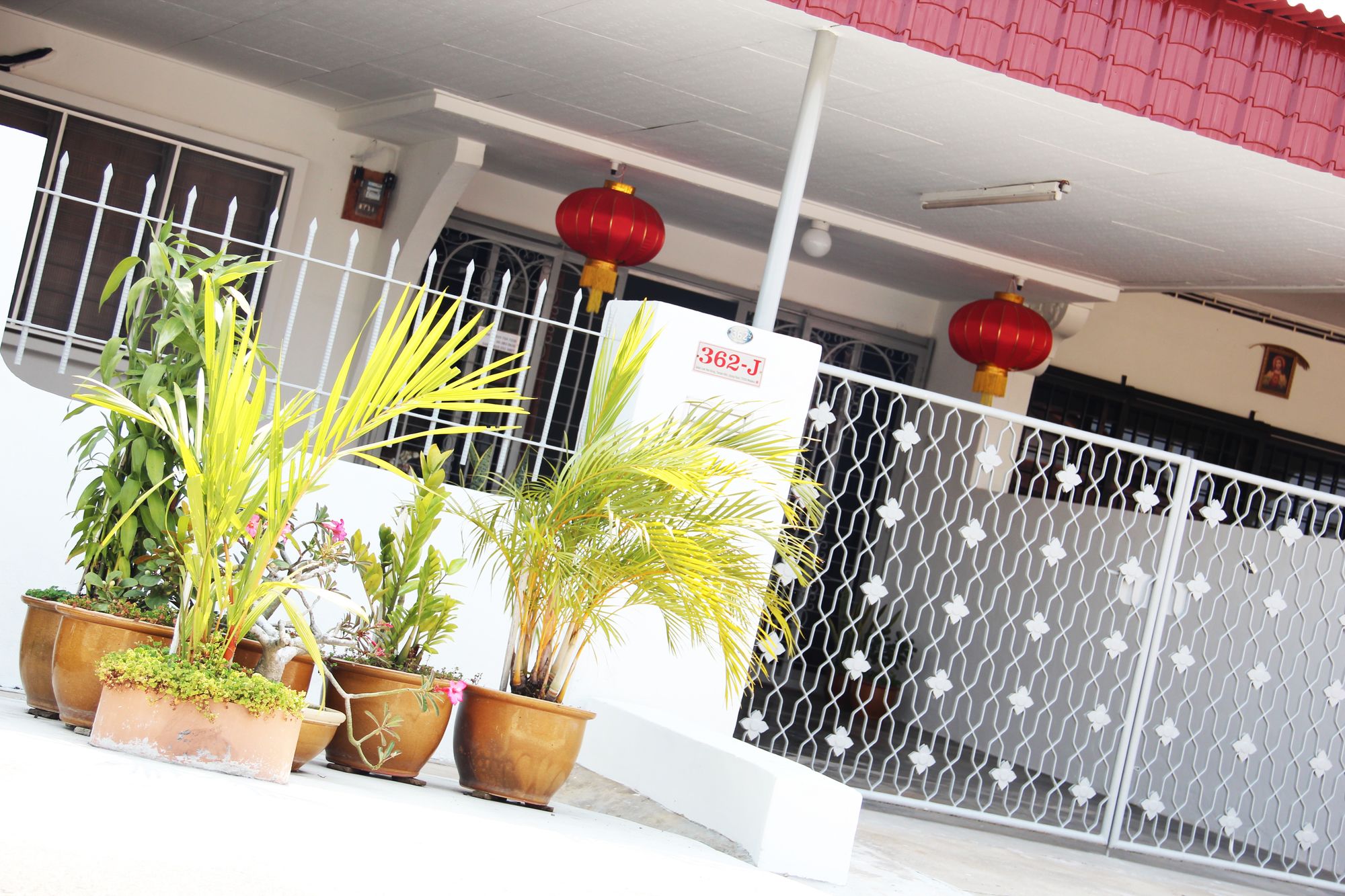 Apple Guest House