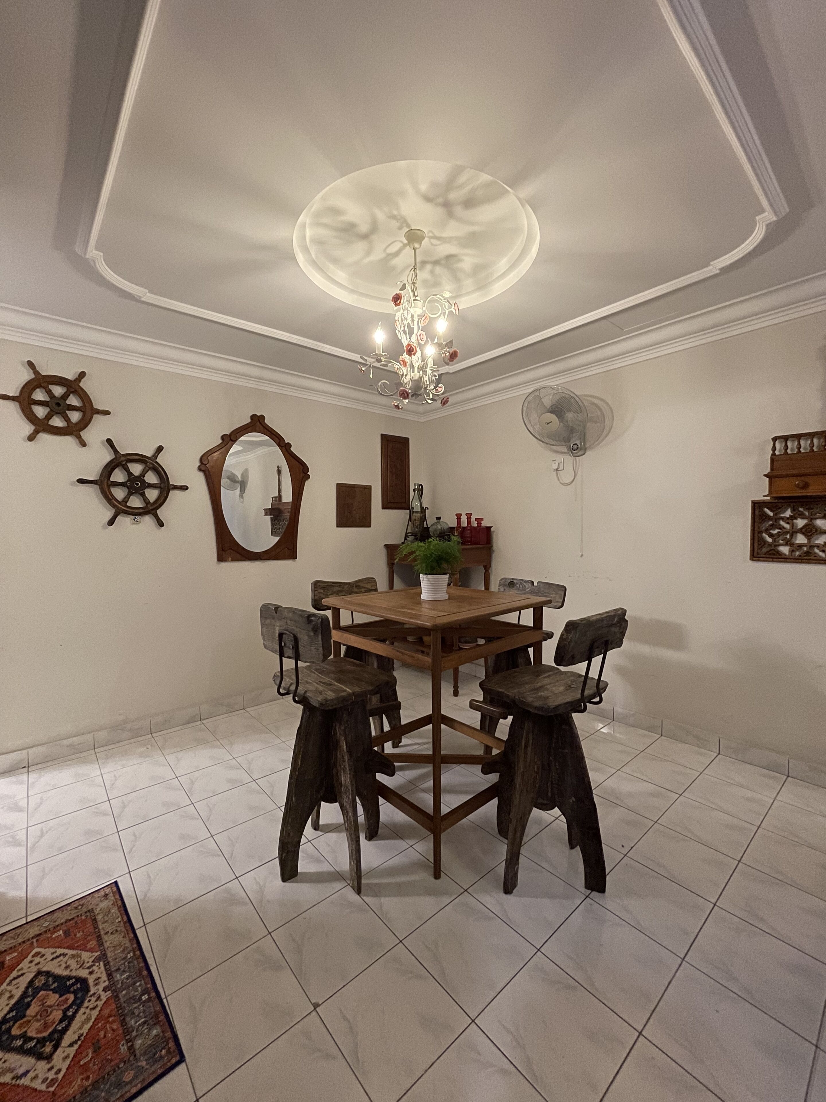 Baba & Charlie Homestay