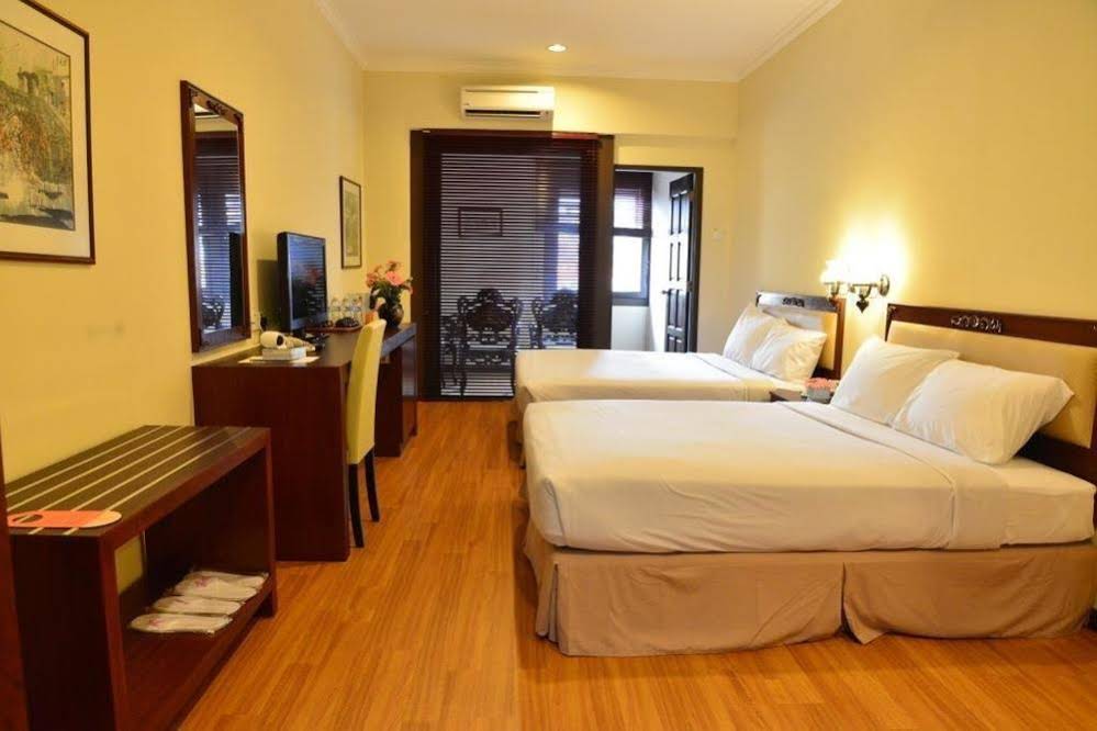 Cheng Ho Residence