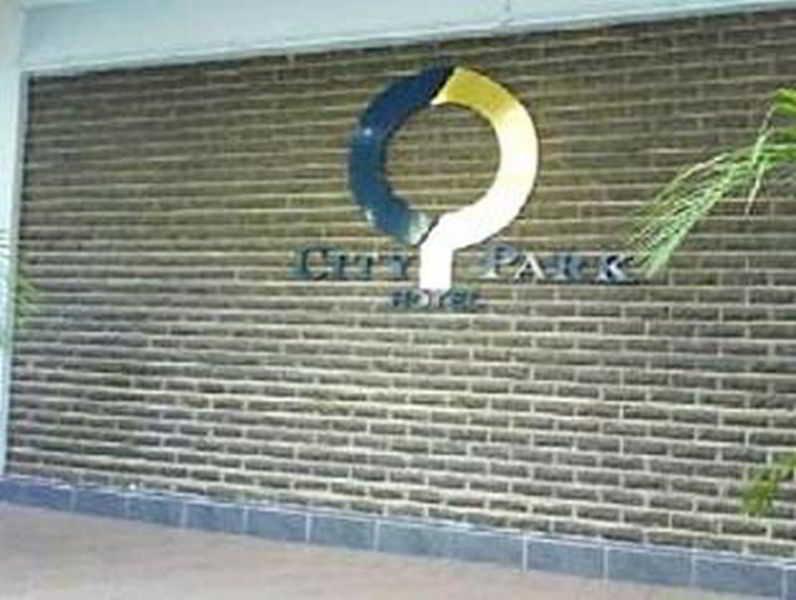 City Park Hotel