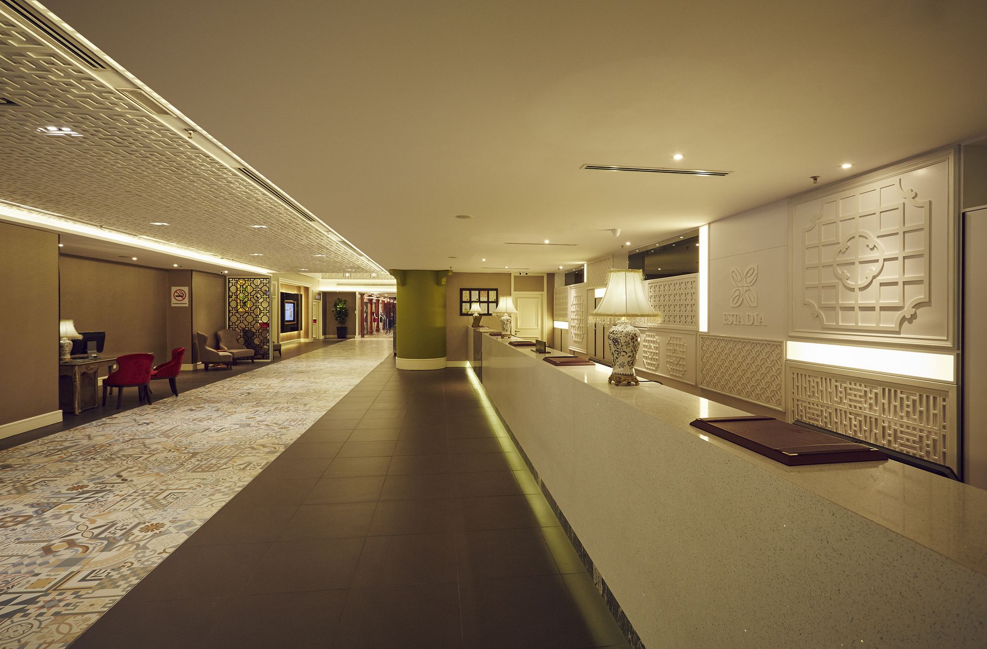 Estadia Hotel