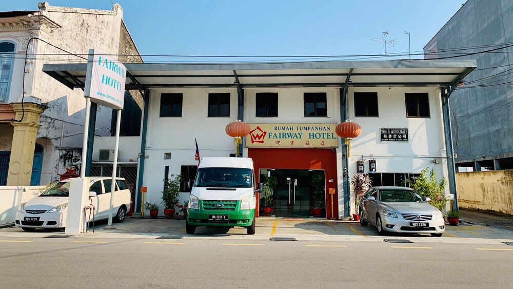 Fairway Hotel