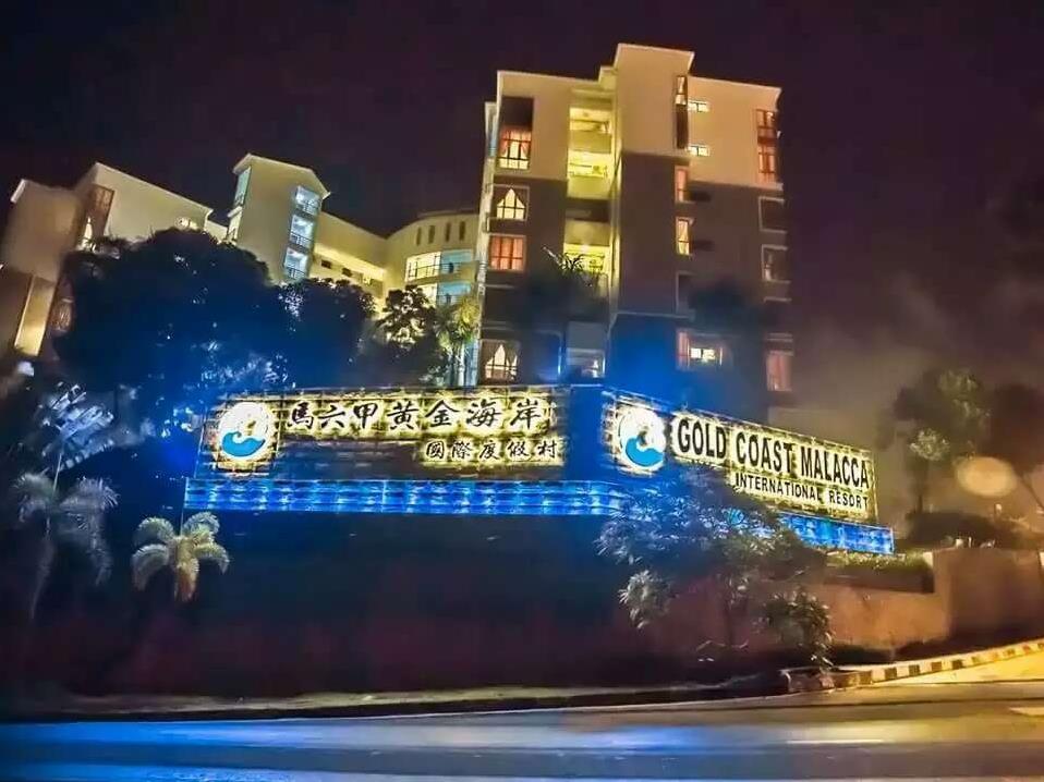 Pirate Island Resort & Theme Park